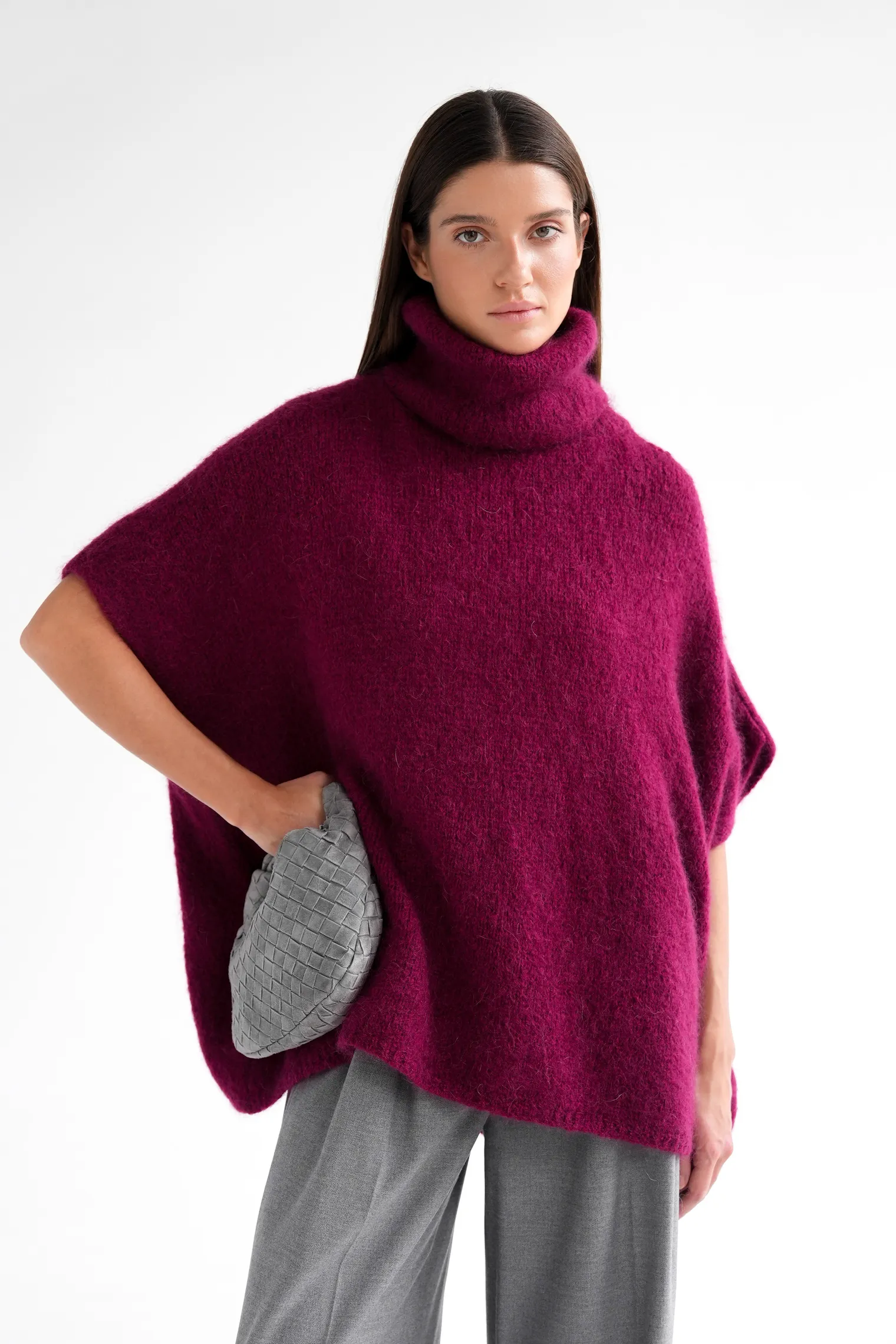 Джемпер крупной вязки из мохера без рукавов бордового цвета фото 1