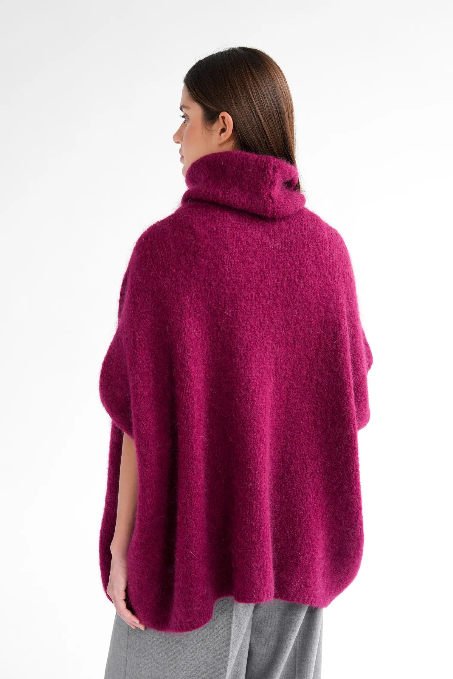 Джемпер крупной вязки из мохера без рукавов бордового цвета фото 4