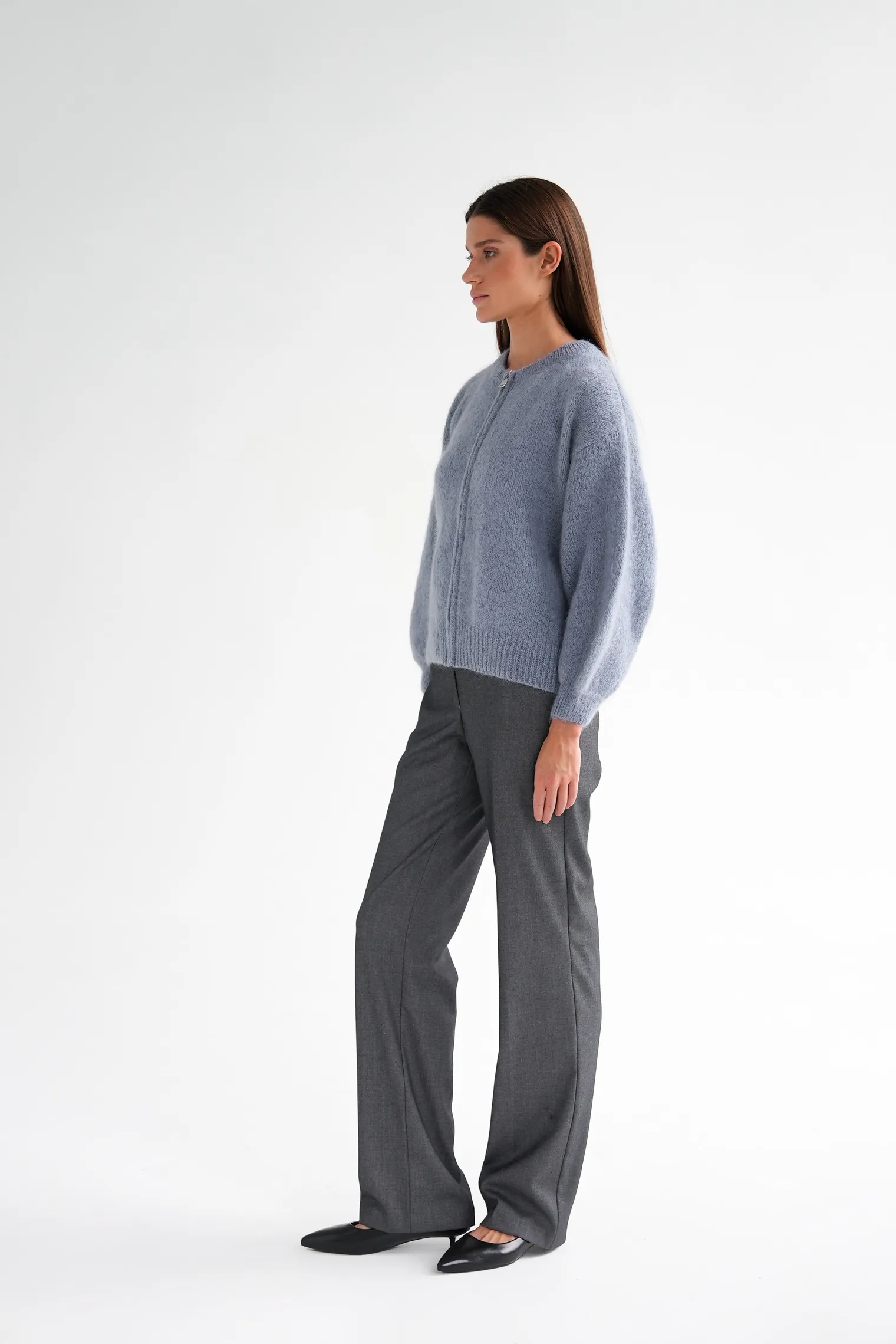 Кардиган крупной вязки из мохера на молнии графитового цвета фото 5