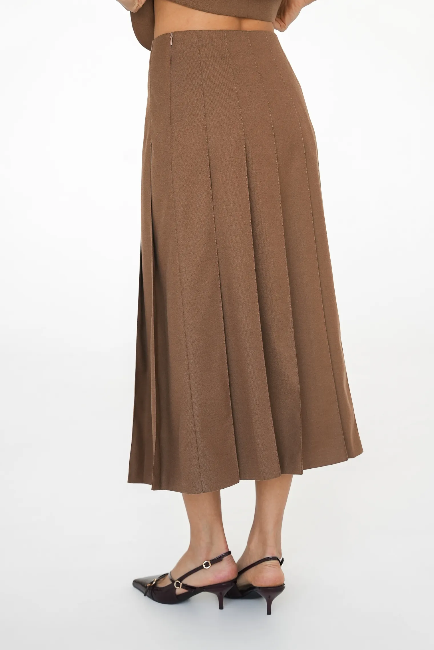 Юбка со складками табачного цвета фото 10