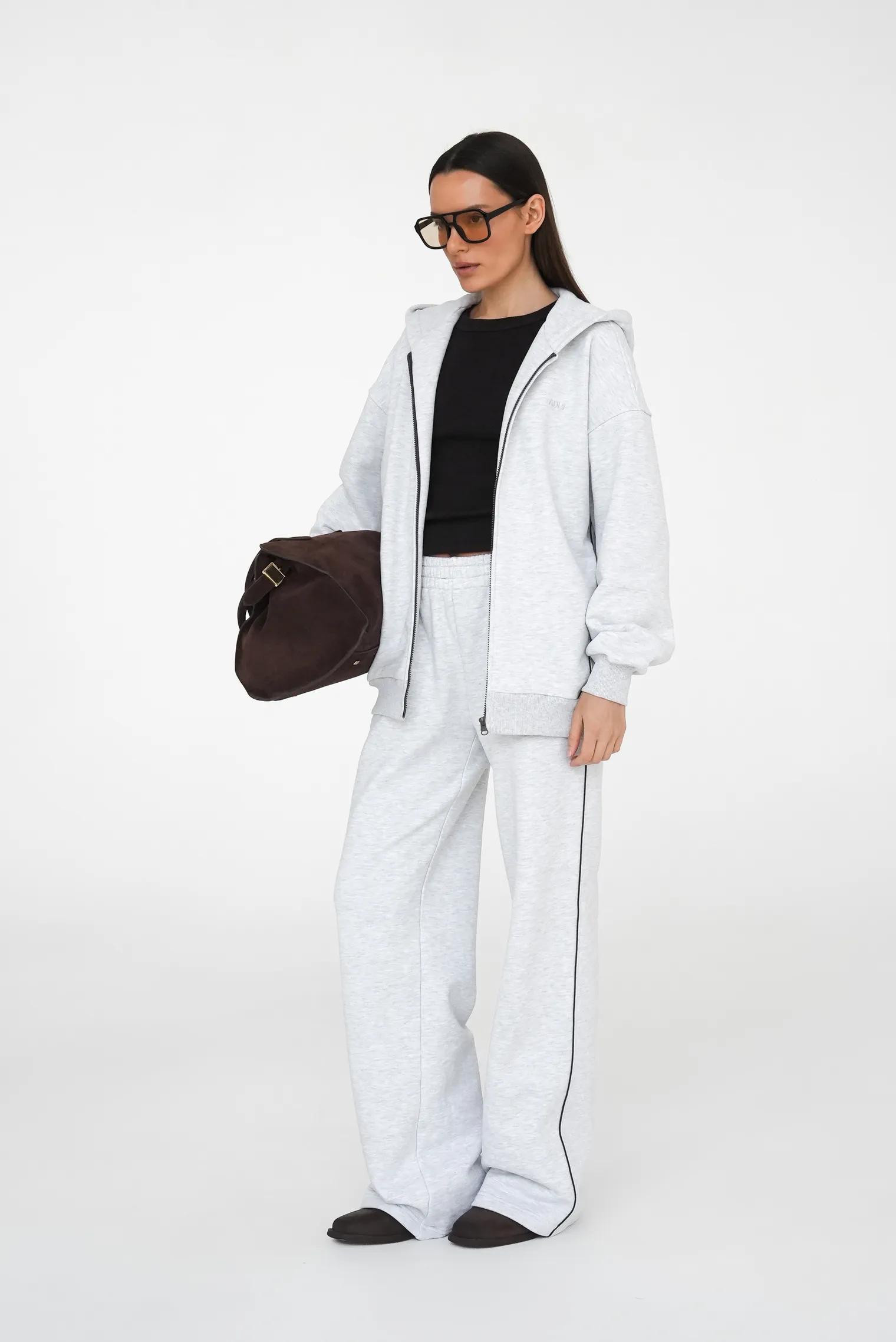 Брюки из плотного хлопка цвета серый меланж фото 8