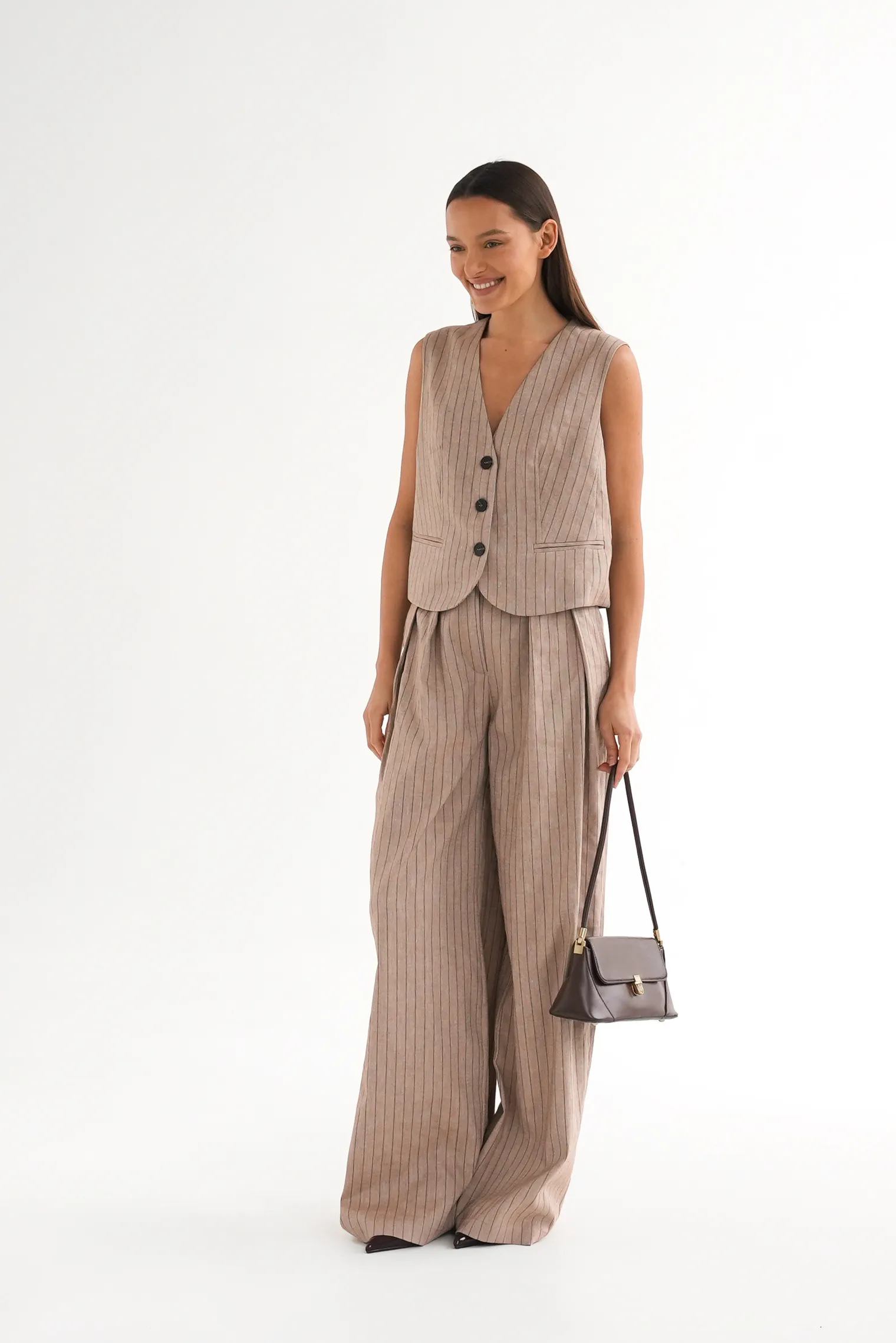 Брюки широкие с поясом изо льна в полоску цвета капучино фото 3