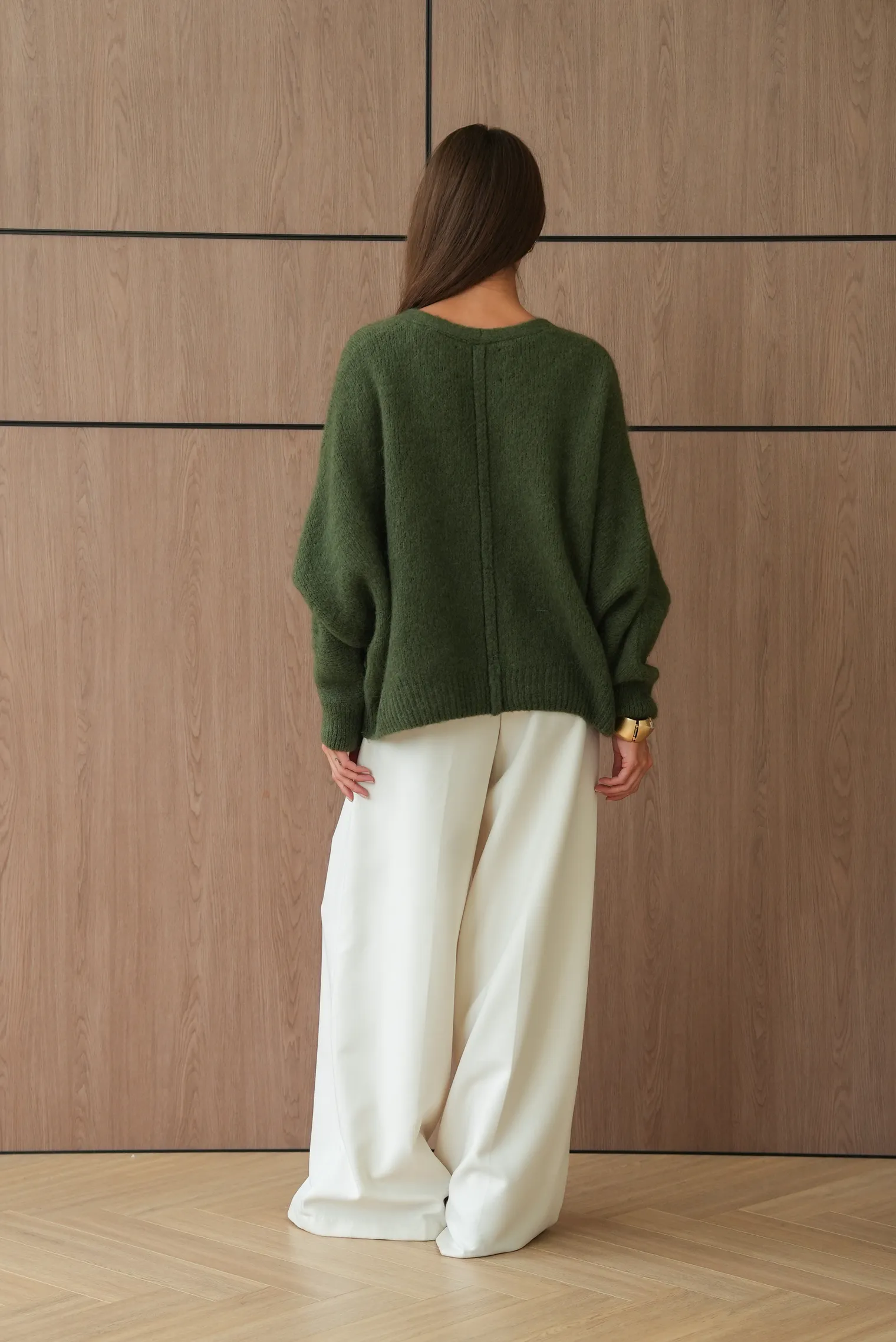 Кардиган крупной вязки с пуговицами цвета хаки фото 4