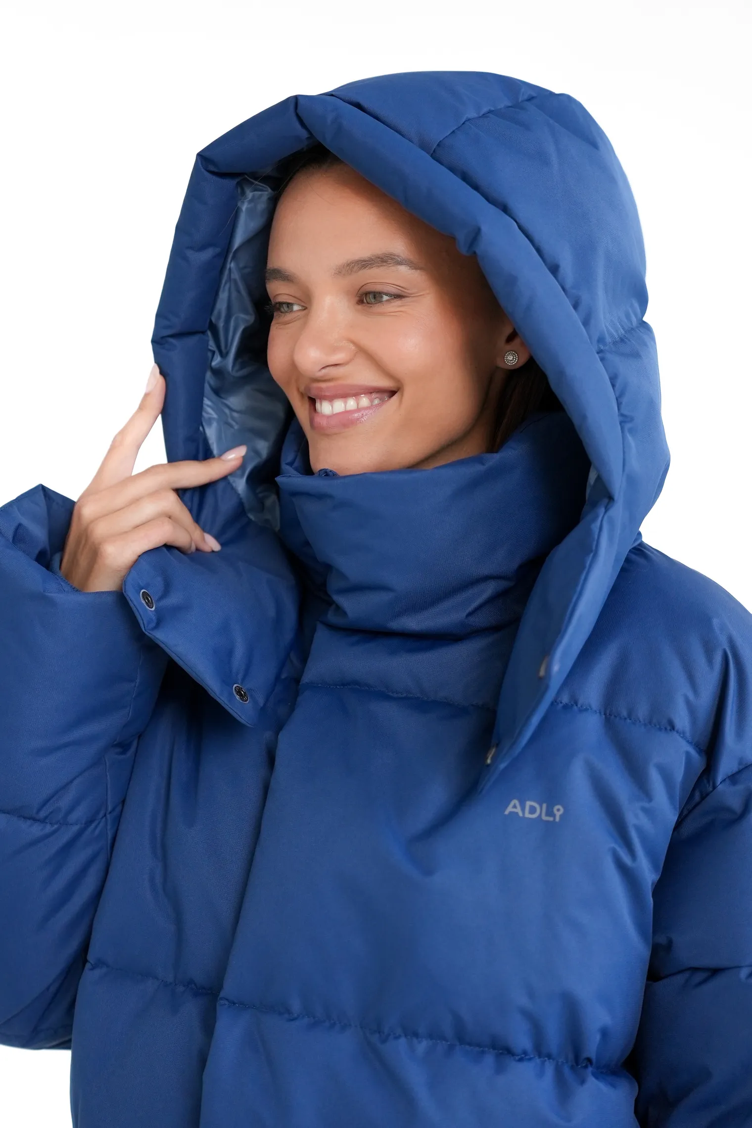 Пуховик стёганый с капюшоном цвета деним фото 6