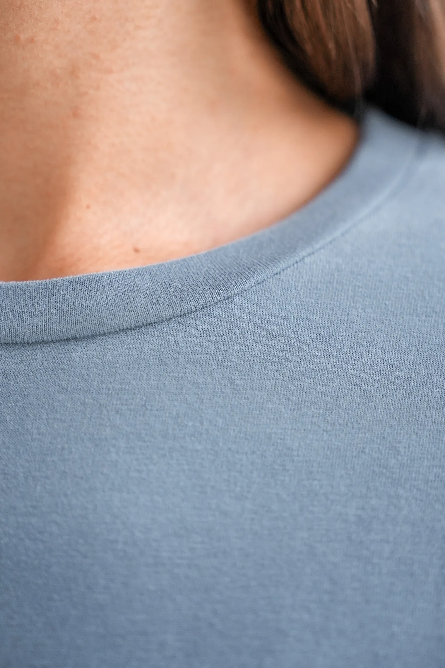 Лонгслив базовый цвета винтажный синий фото 2