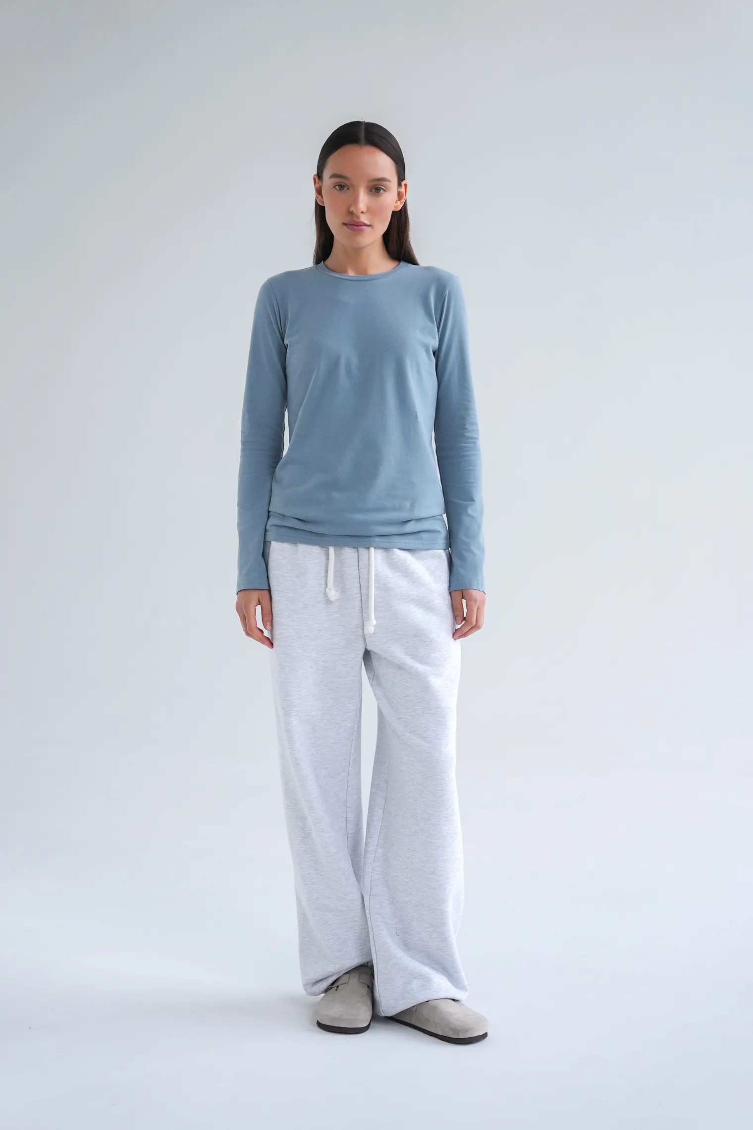 Лонгслив базовый цвета винтажный синий фото 3