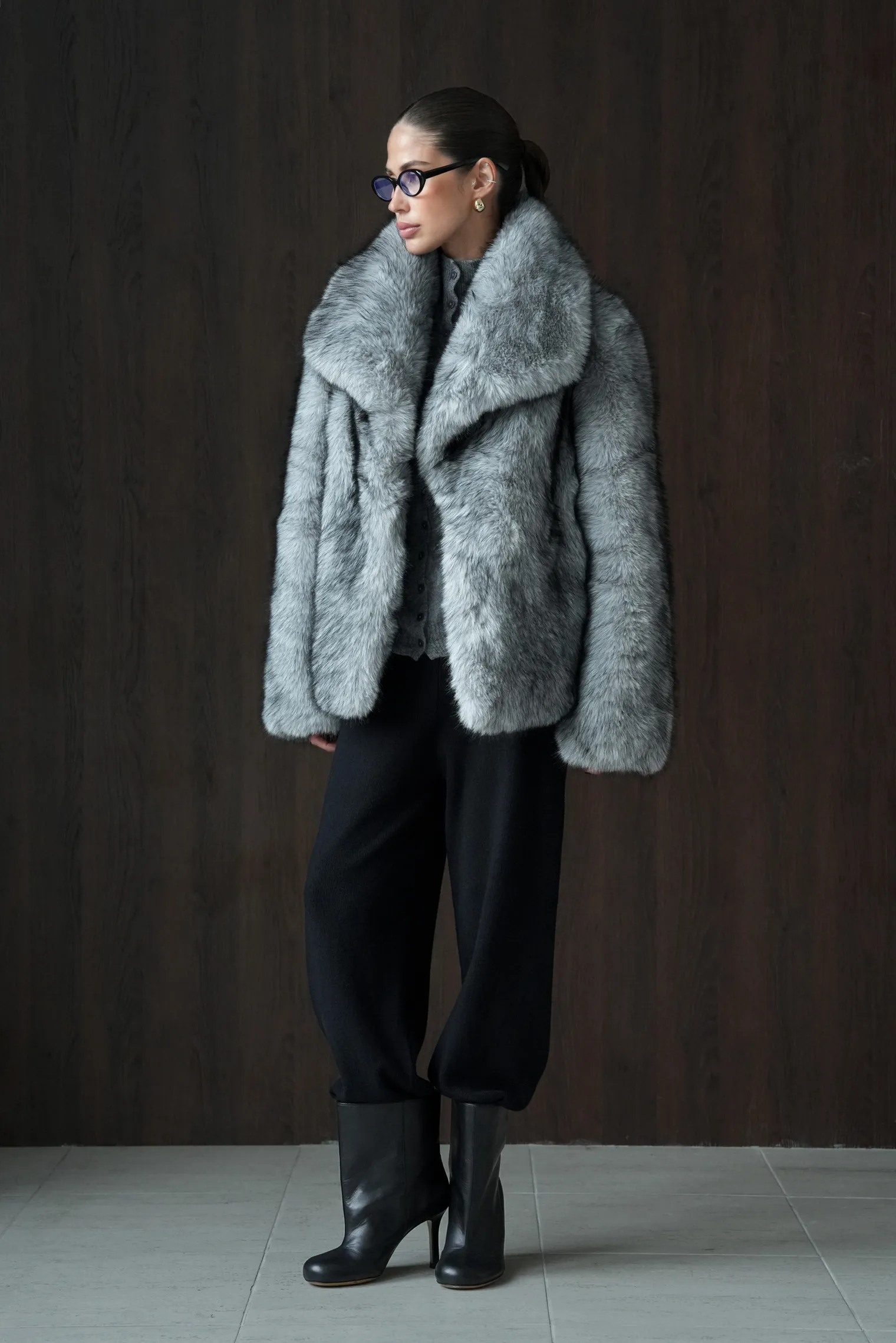 Шуба Amalfi пепельного цвета фото 9