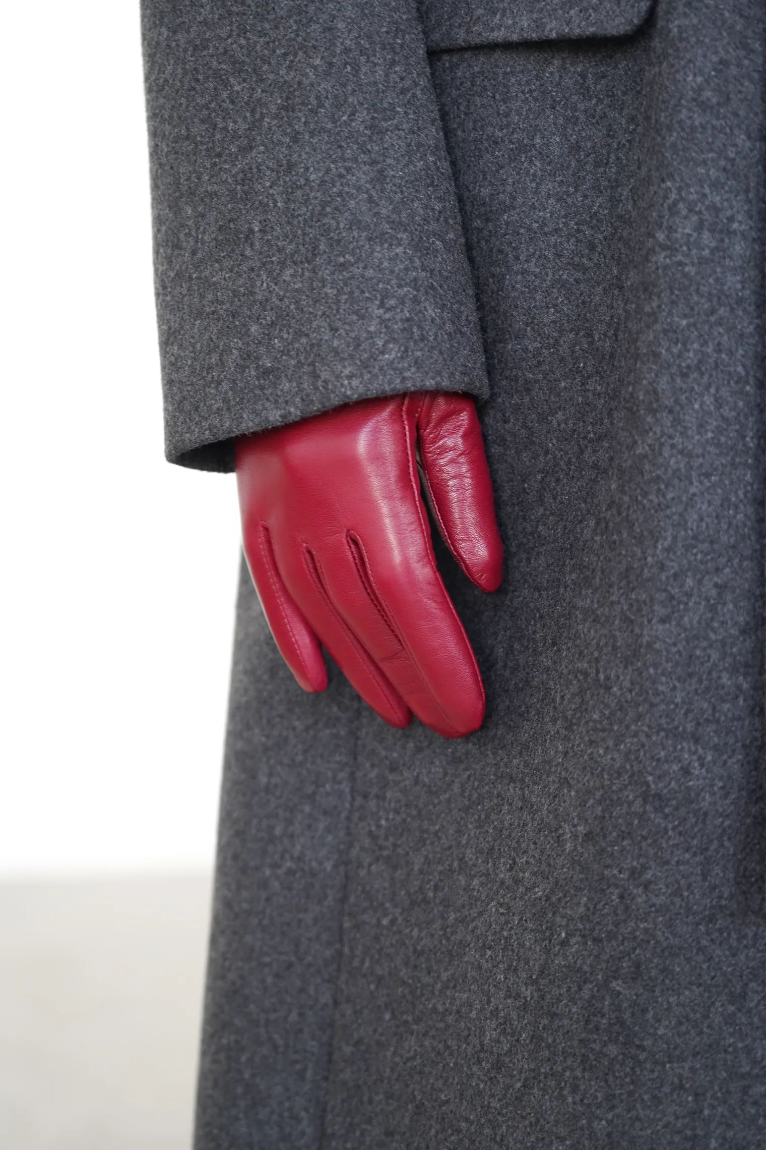 Перчатки из кожи винного цвета фото 4