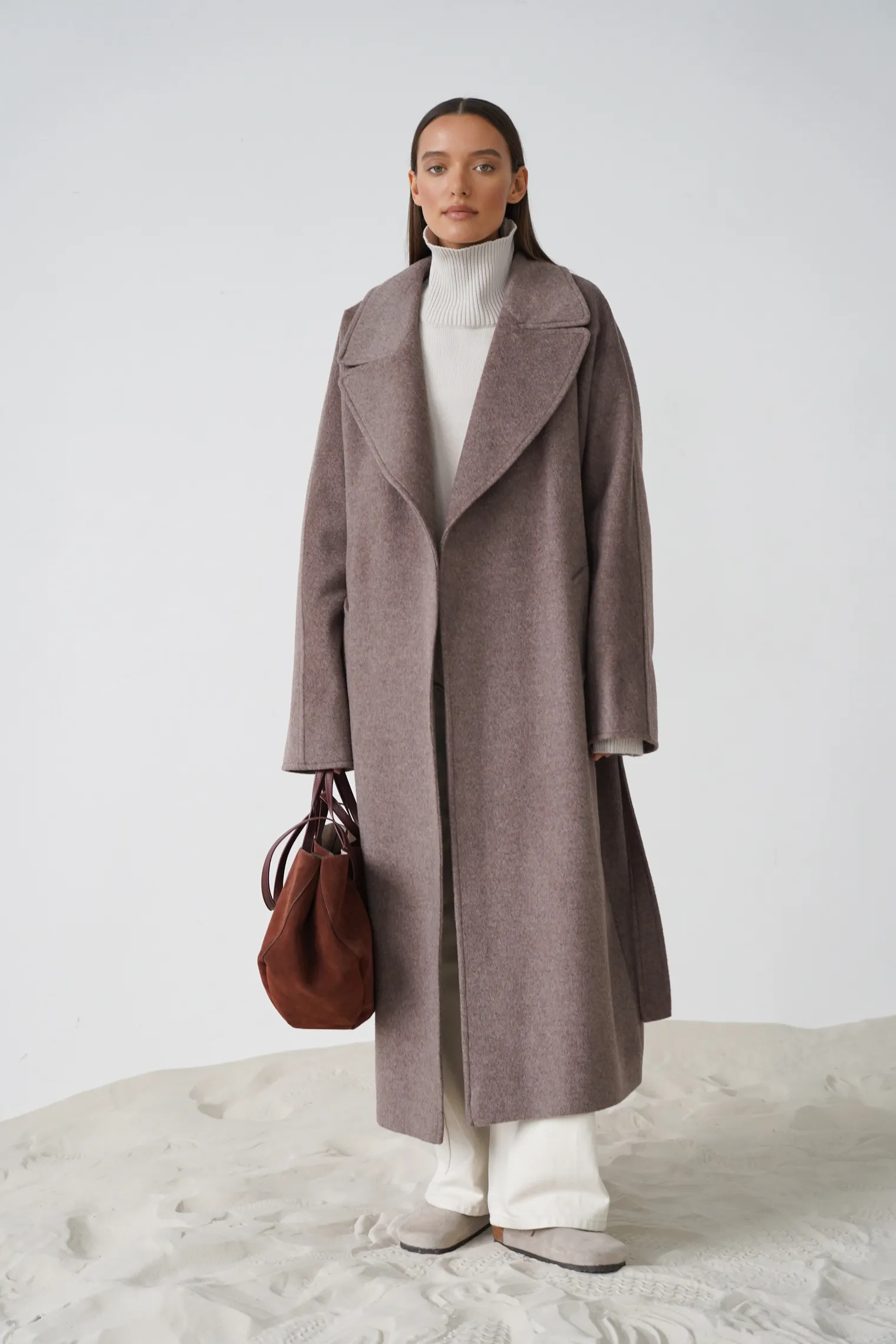 Пальто-халат с цельнокройным рукавом кофейного цвета фото 6