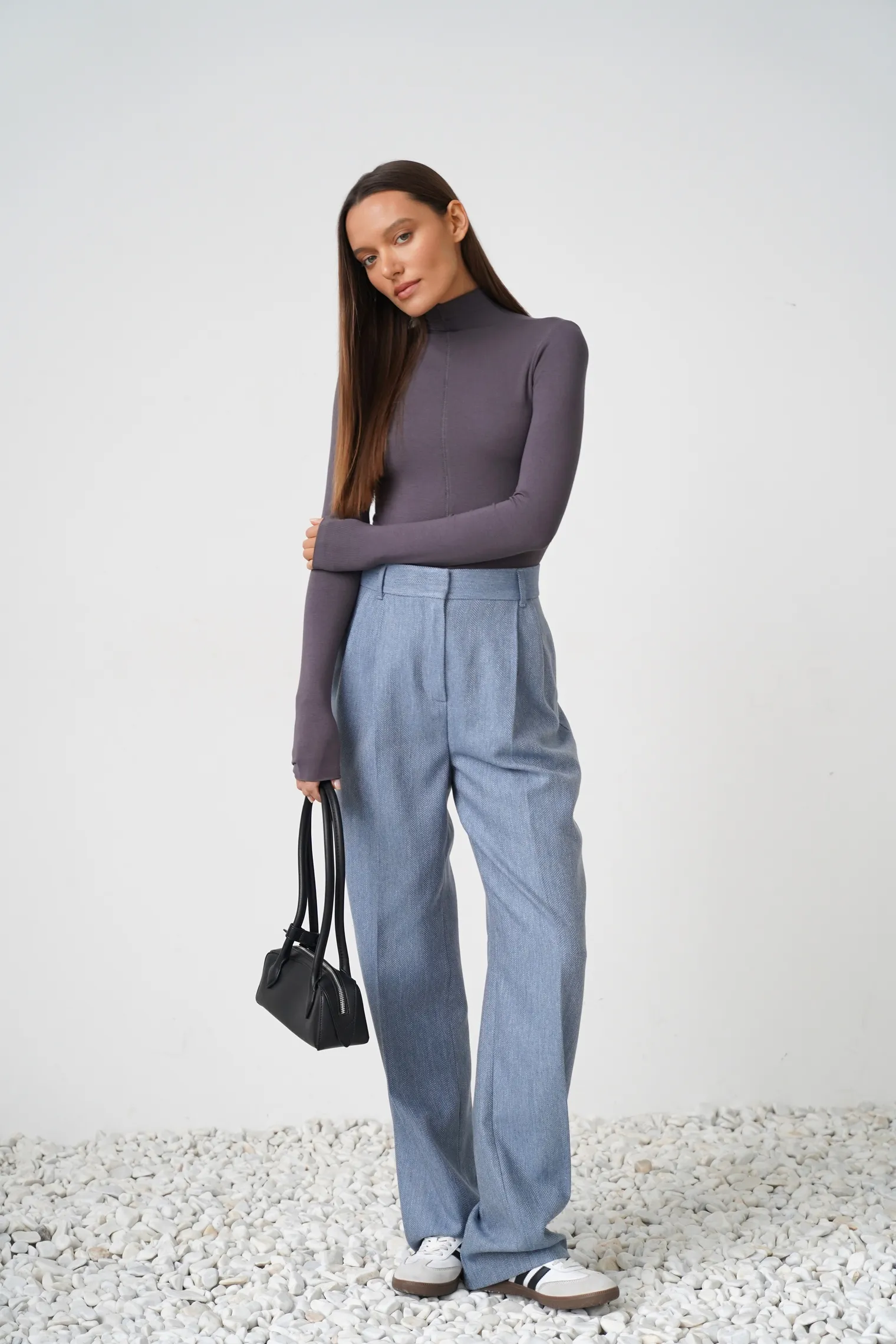 Водолазка в рубчик графитового цвета фото 3