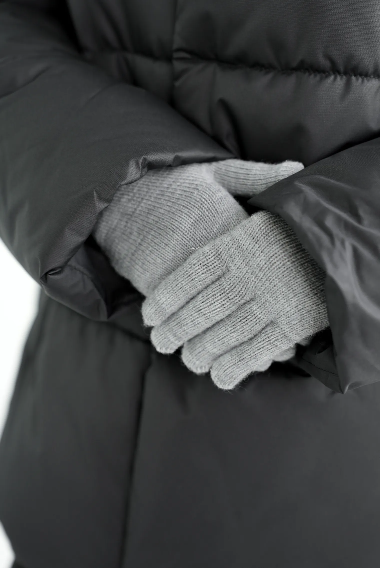 Перчатки из шерсти мериноса пепельного цвета фото 4