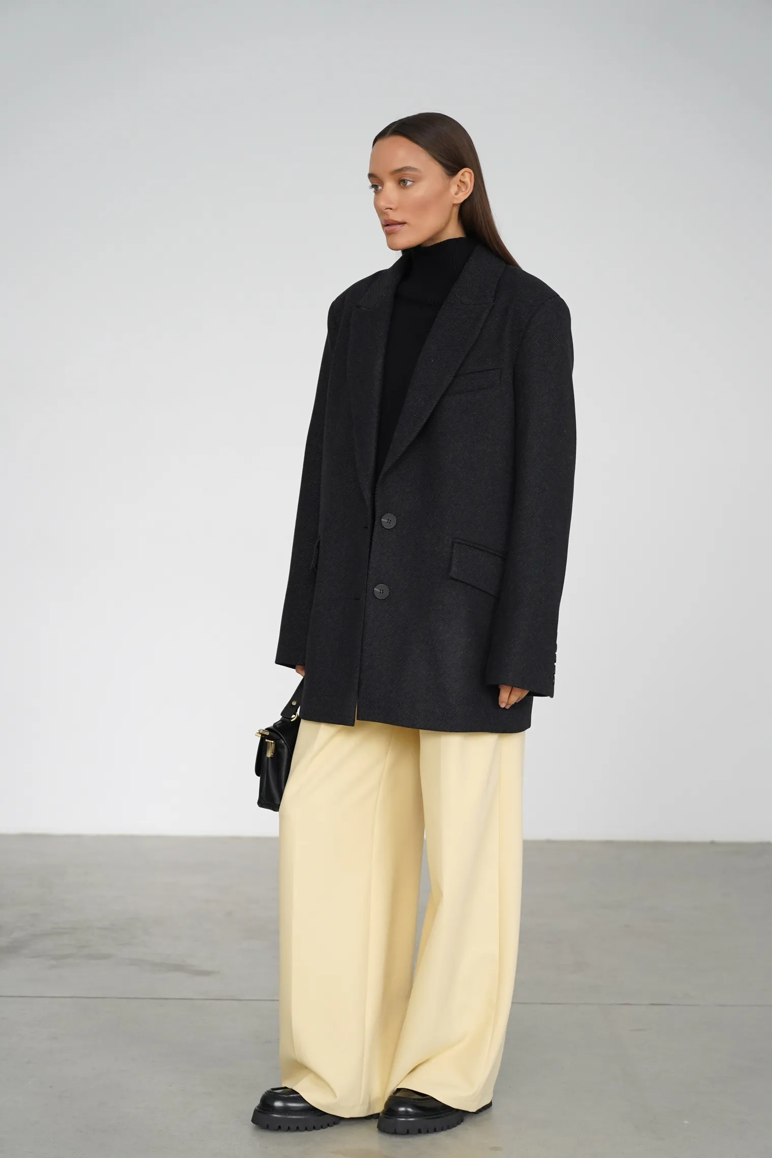 Пальто-жакет однобортное в цвете чёрный/графит фото 6