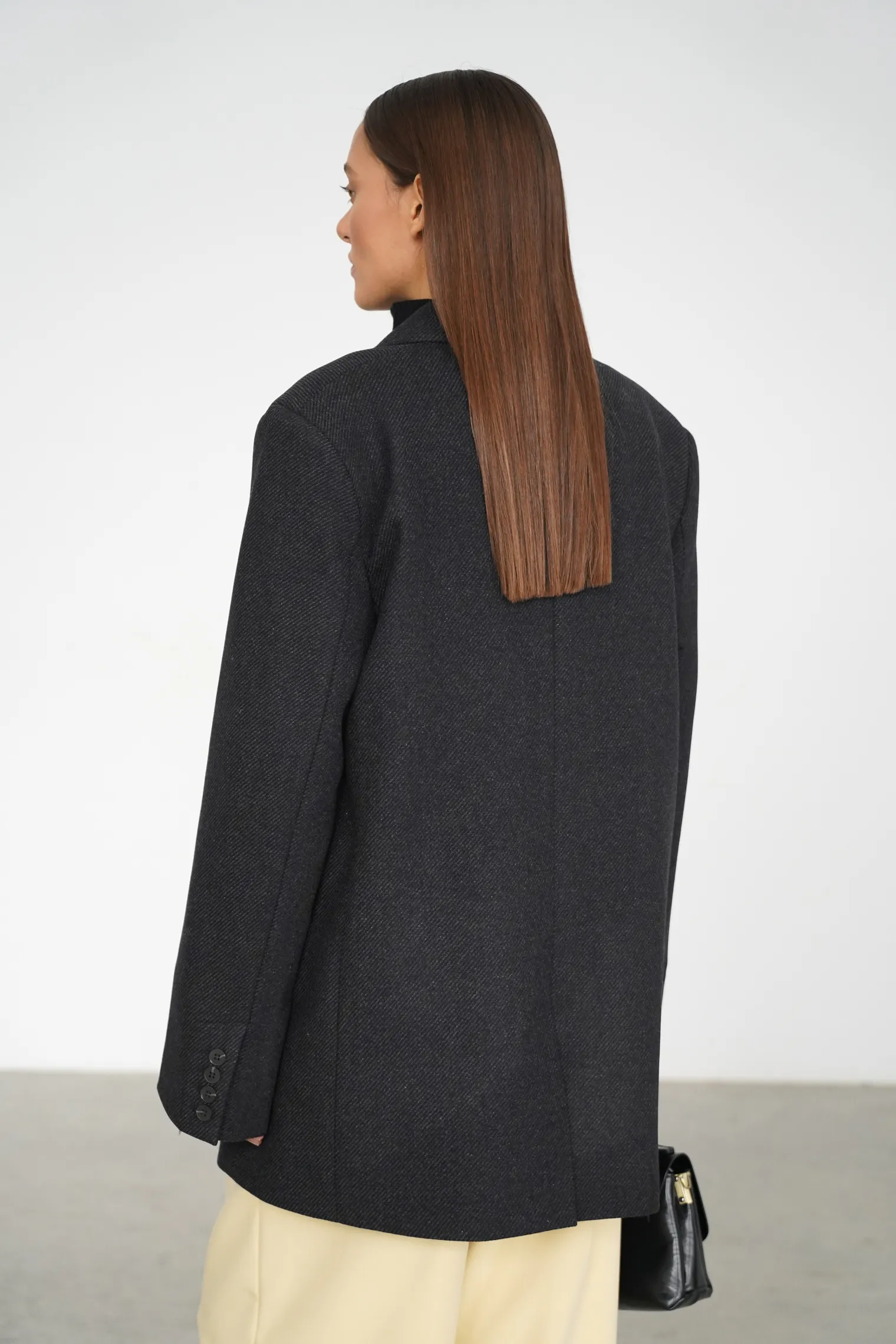 Пальто-жакет однобортное в цвете чёрный/графит фото 4