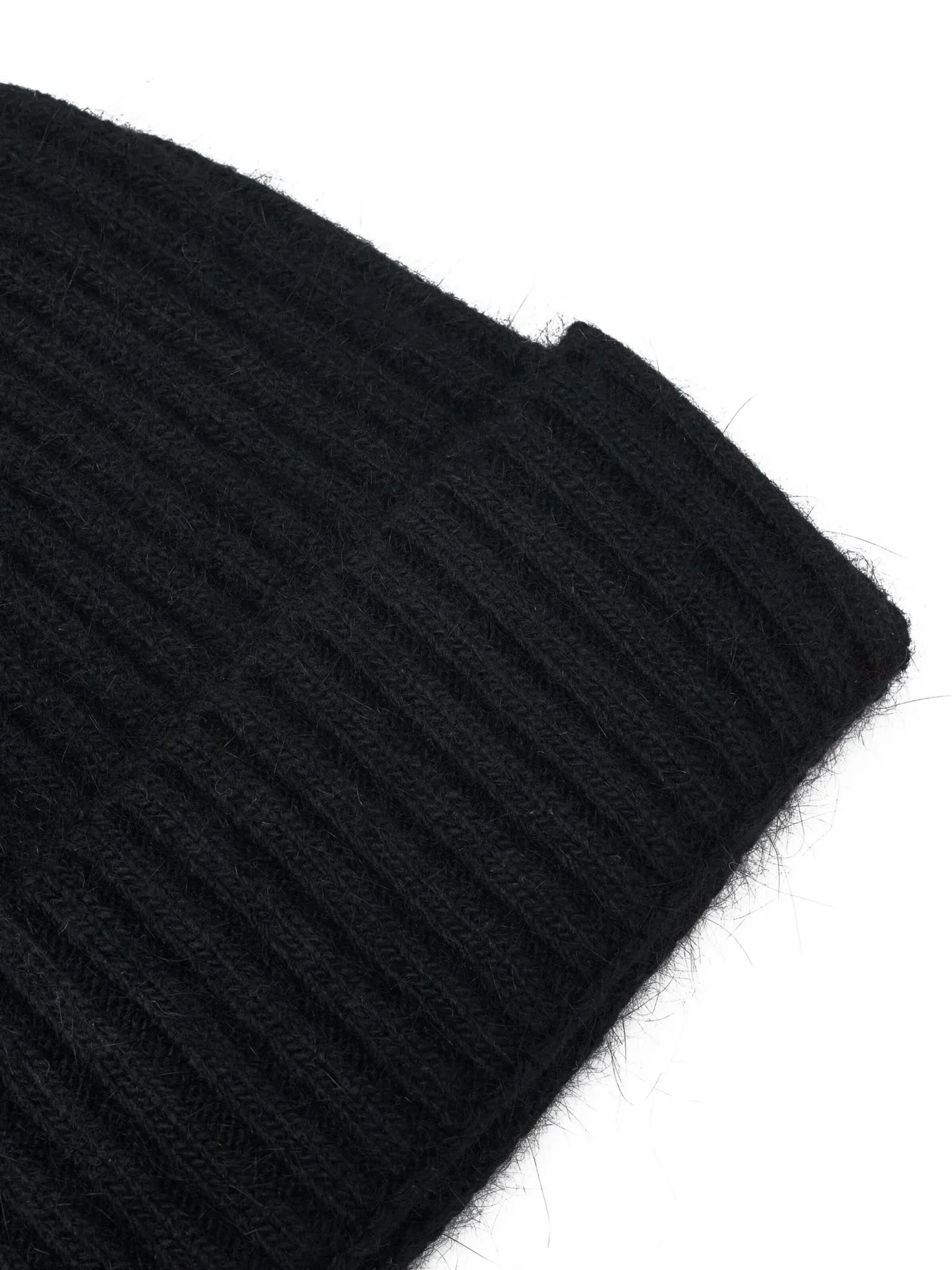 Шапка из ангоры однослойная чёрного цвета фото 2