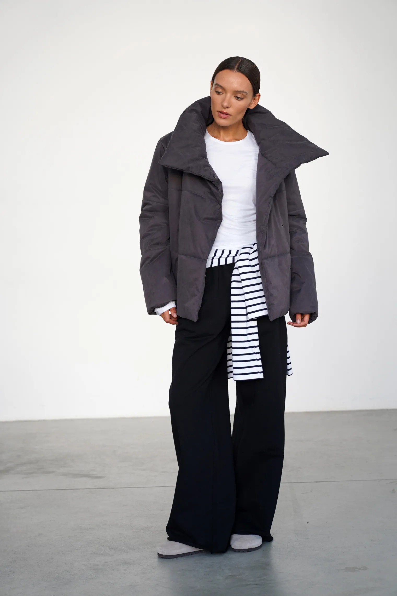 Куртка утепленная цвета антрацит фото 7