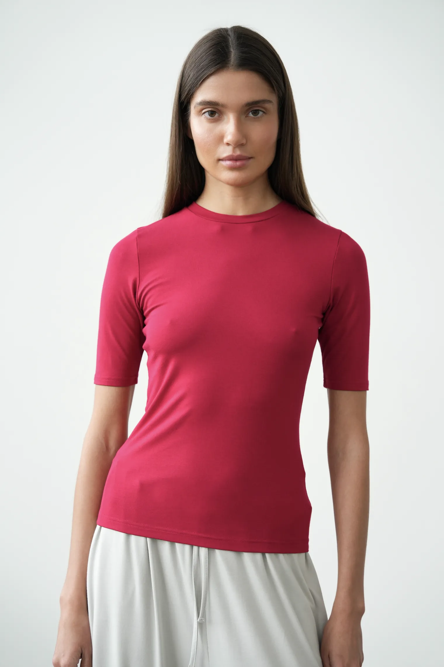 Майка из тонкого трикотажа красного цвета фото 3