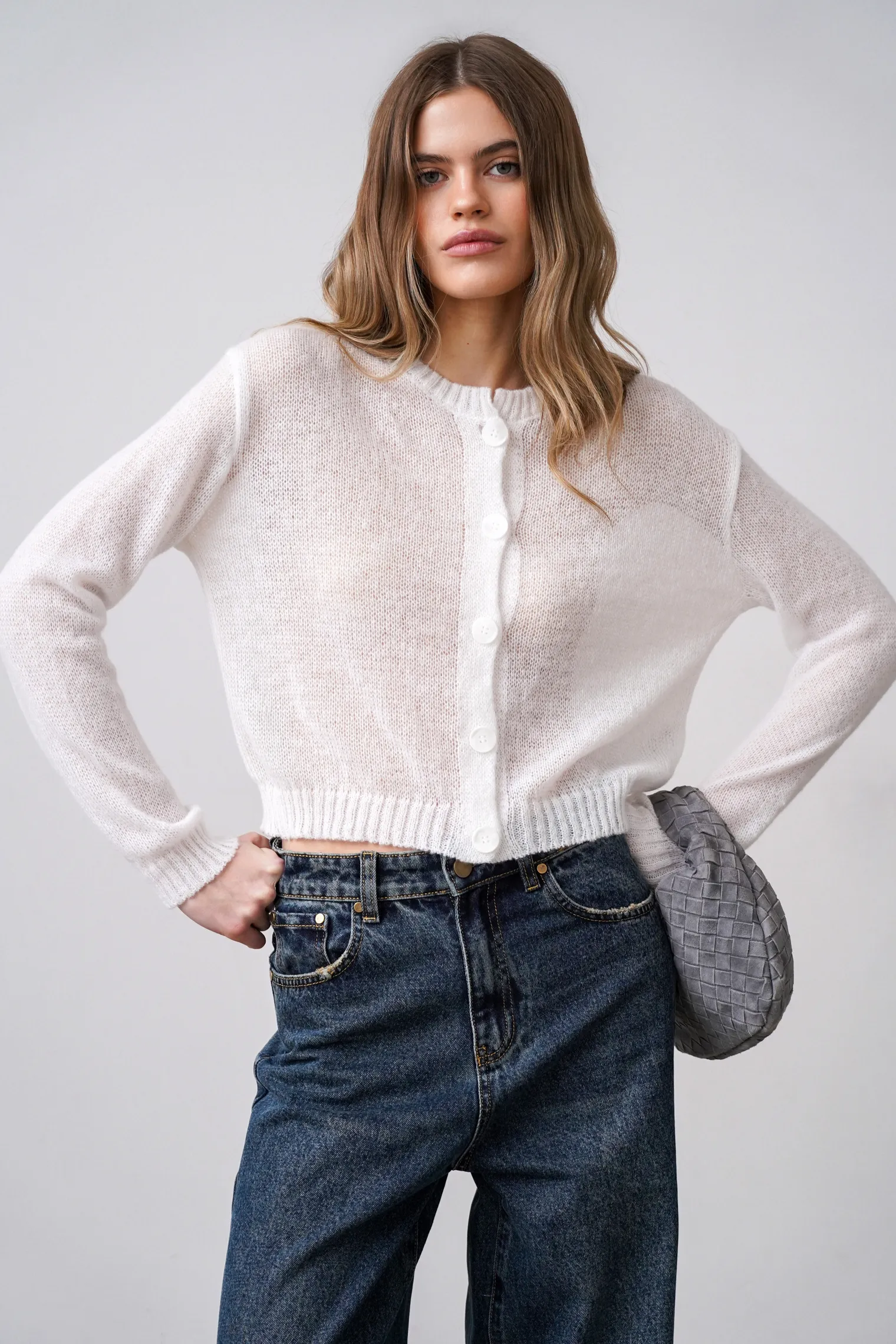 Кардиган ажурной вязки цвета тофу фото 5