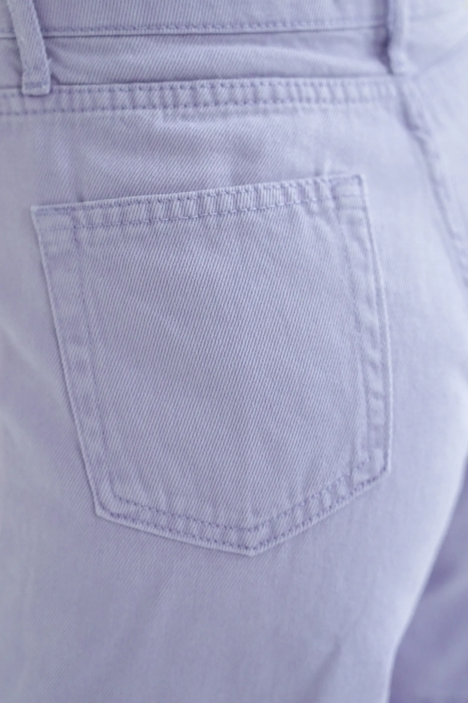 Шорты джинсовые с завышенной талией лавандового цвета фото 8