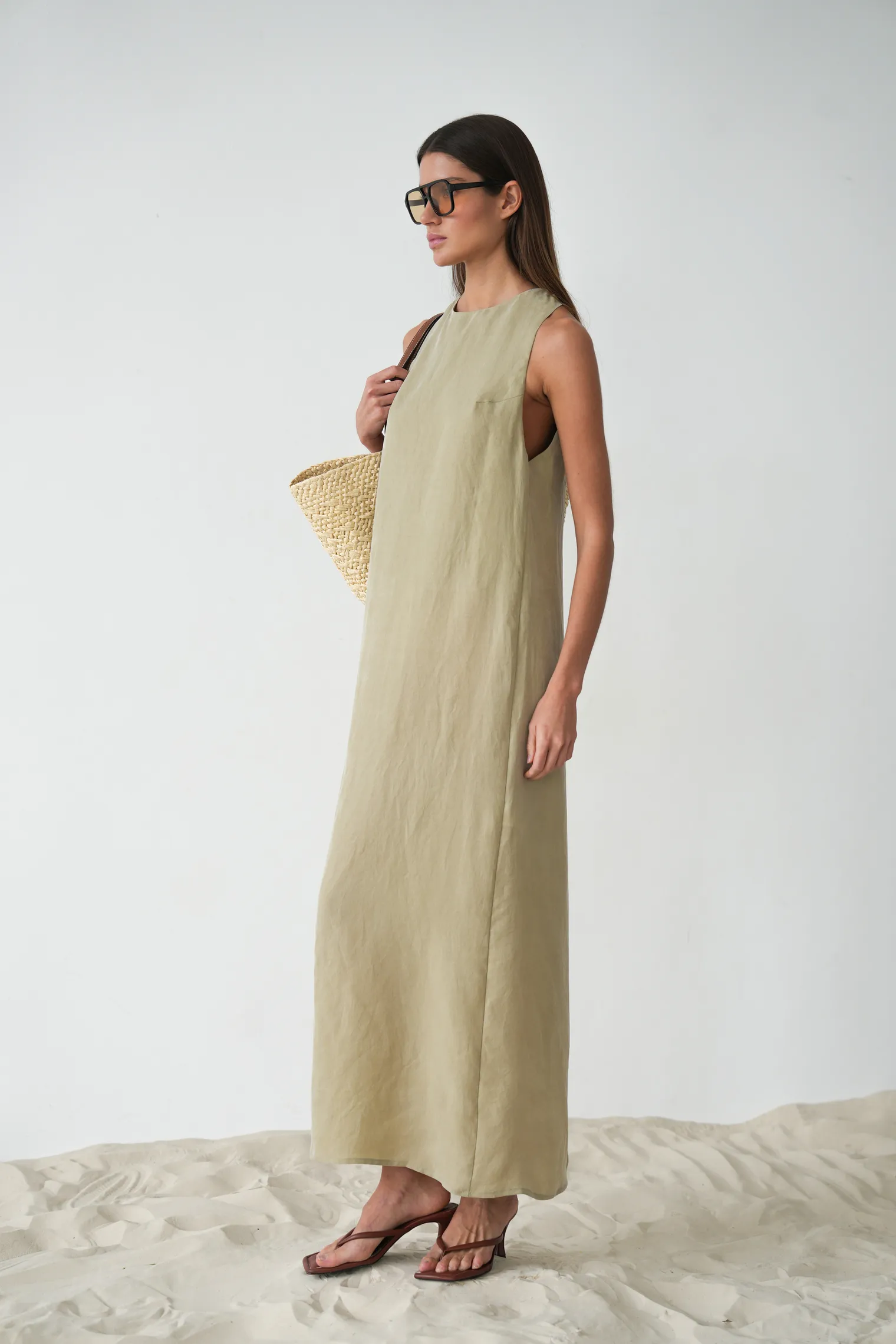 Платье-халтер из вискозы оливкового цвета фото 3