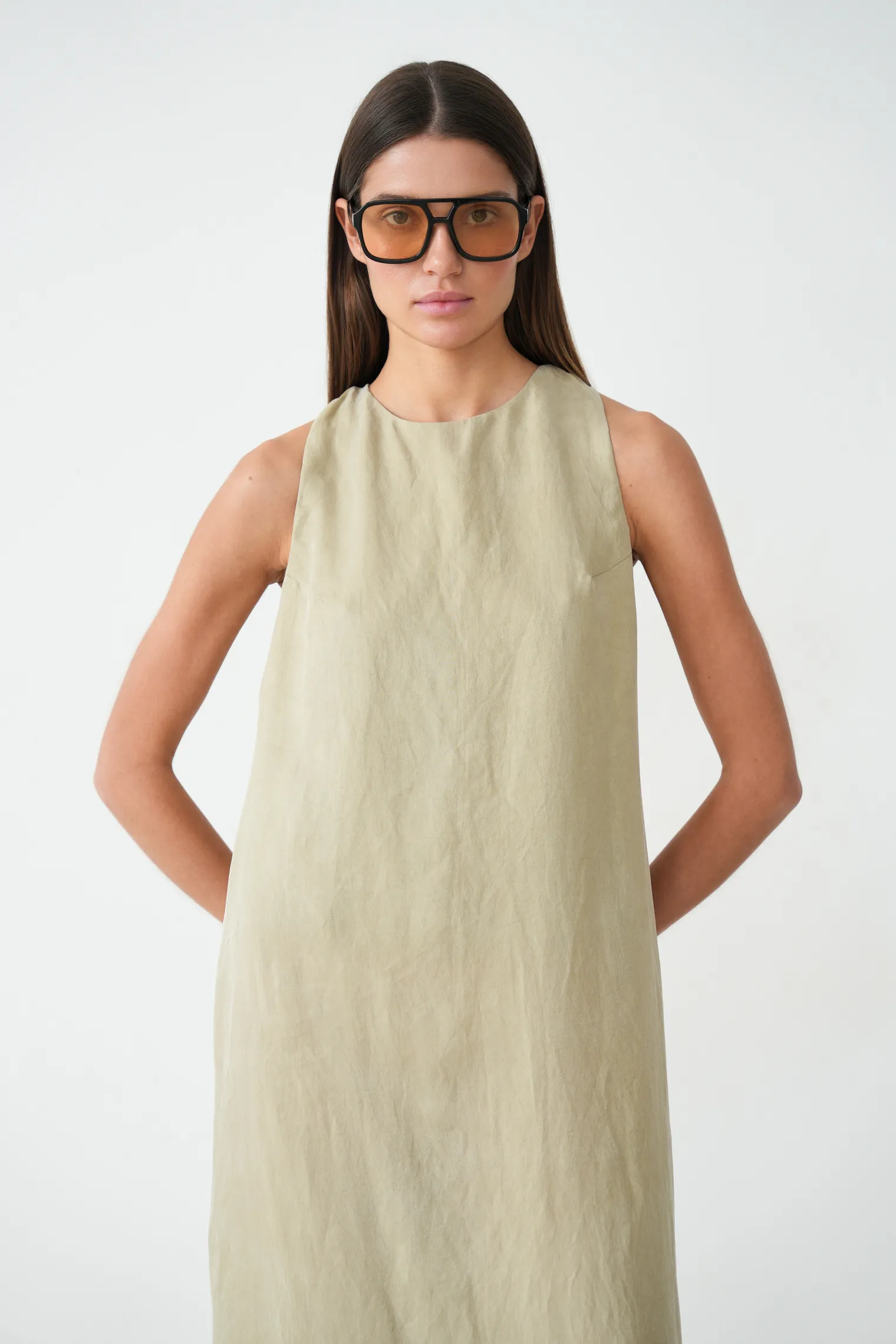 Платье-халтер из вискозы оливкового цвета фото 5