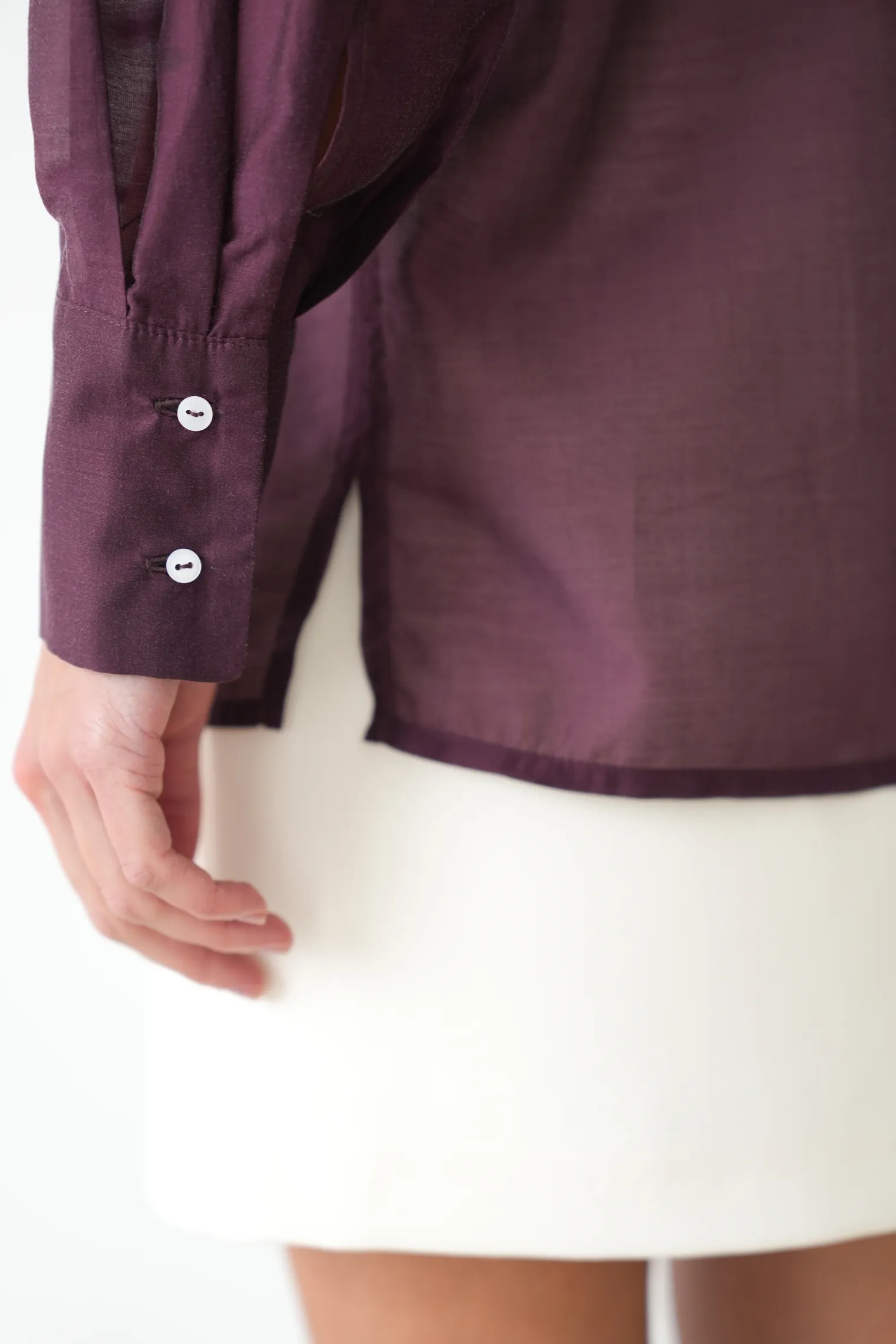 Рубашка из прозрачной ткани цвета бургундия фото 7