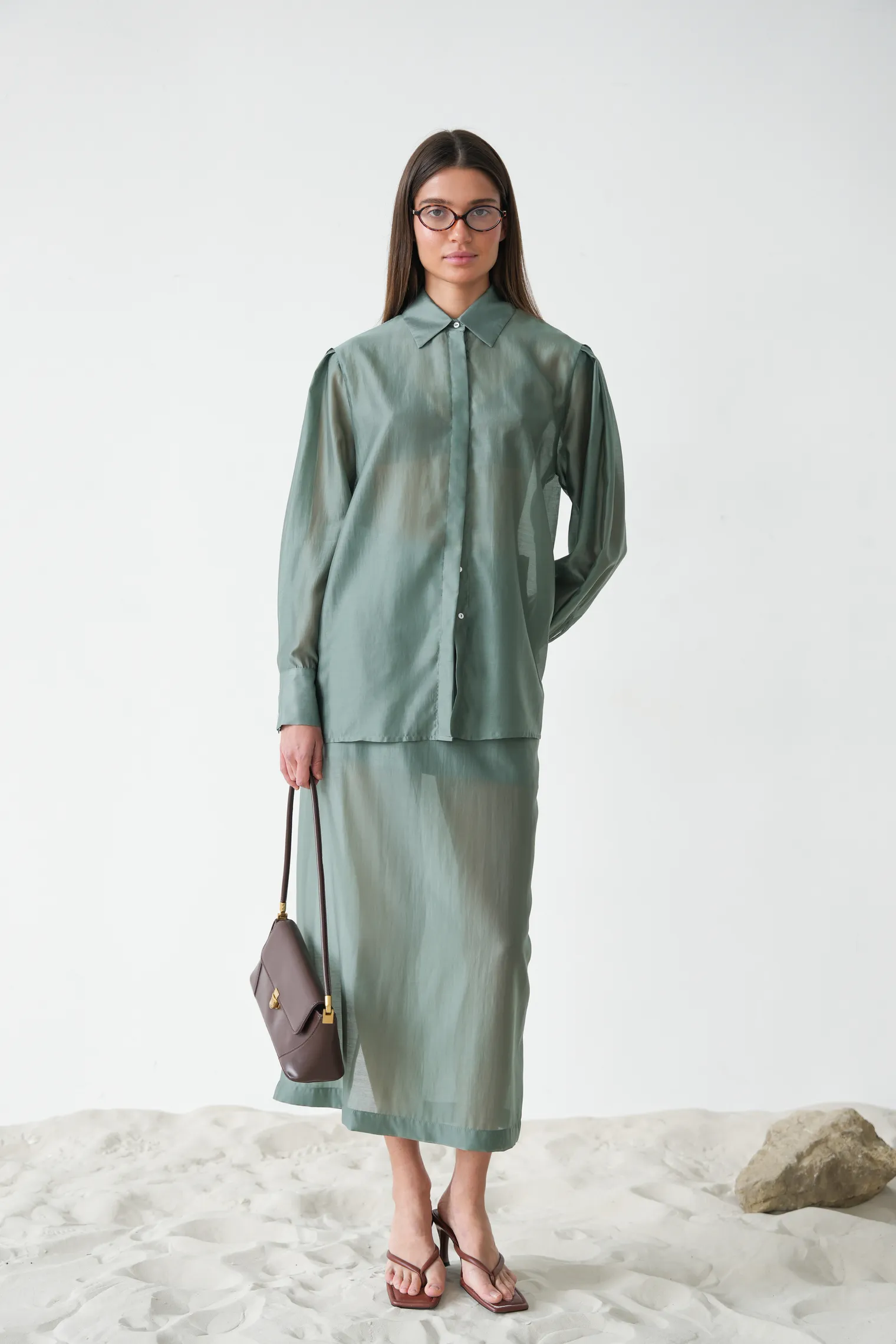 Рубашка из прозрачной ткани в цвете голубая ель фото 3