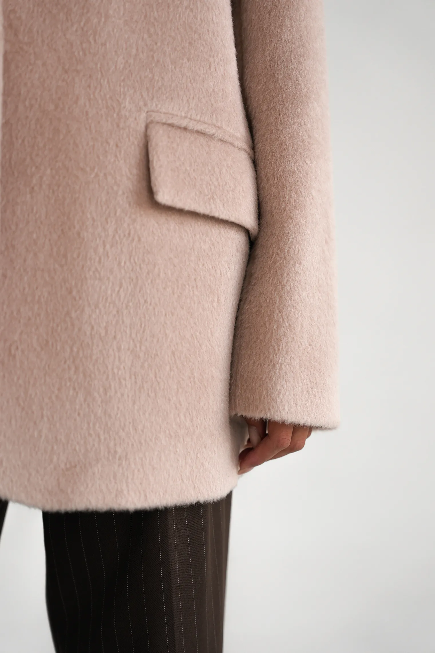 Однобортное пальто-жакет из шерсти молочного цвета фото 8