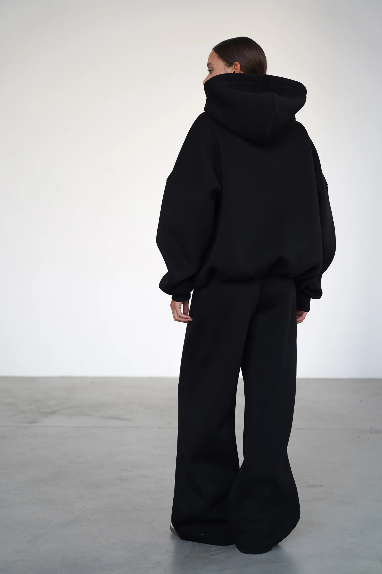 Брюки прямого кроя на кулисе чёрного цвета фото 7