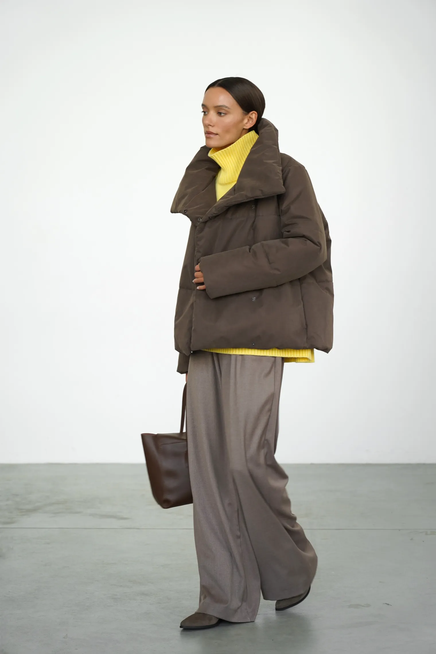 Куртка утепленная шоколадного цвета фото 1