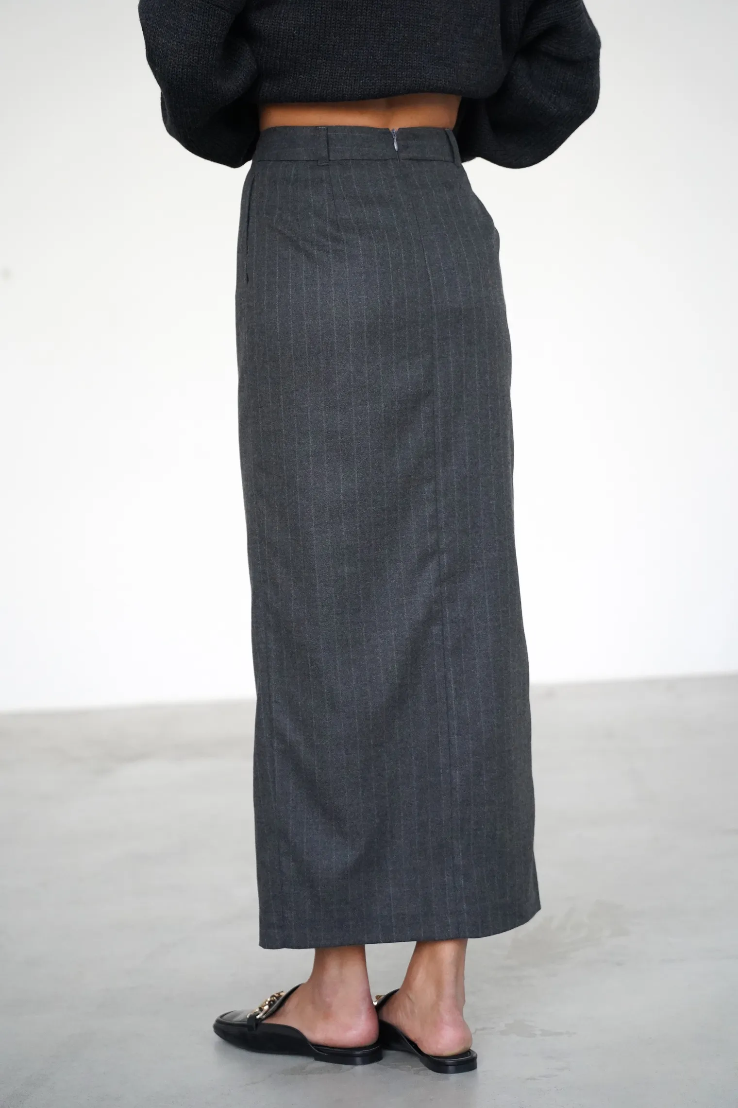 Юбка макси из шерсти в полоску графитового цвета фото 4