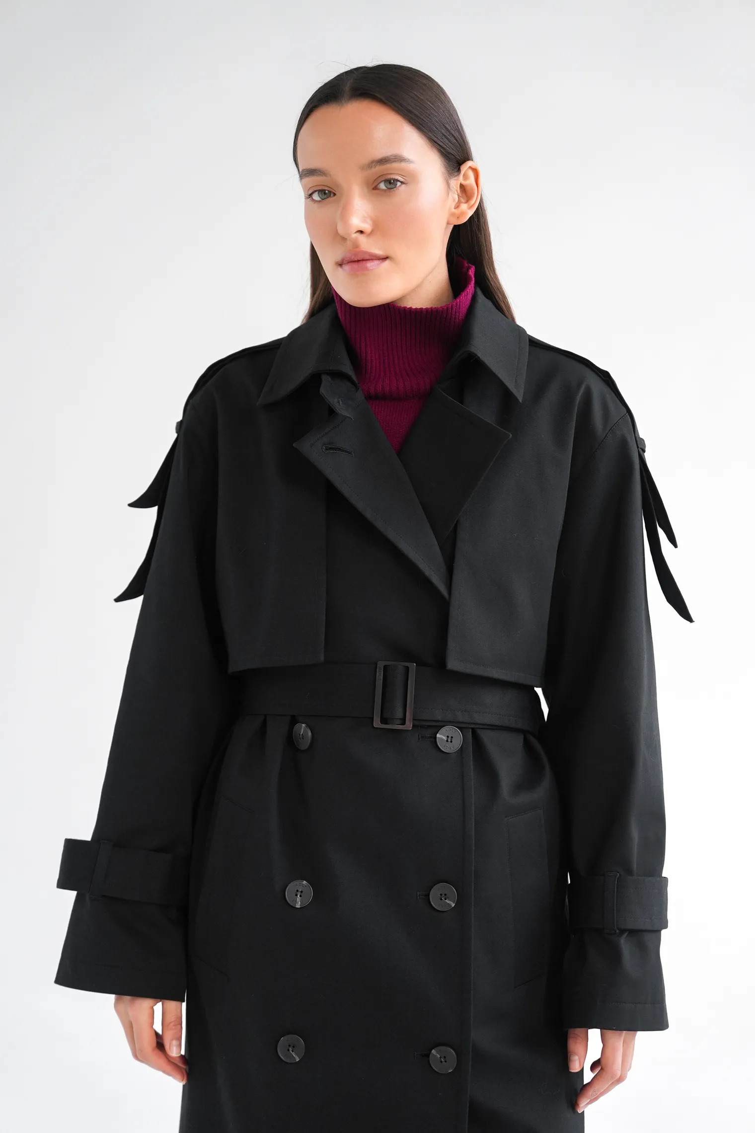 Тренч двубортный с поясом чёрного цвета фото 8