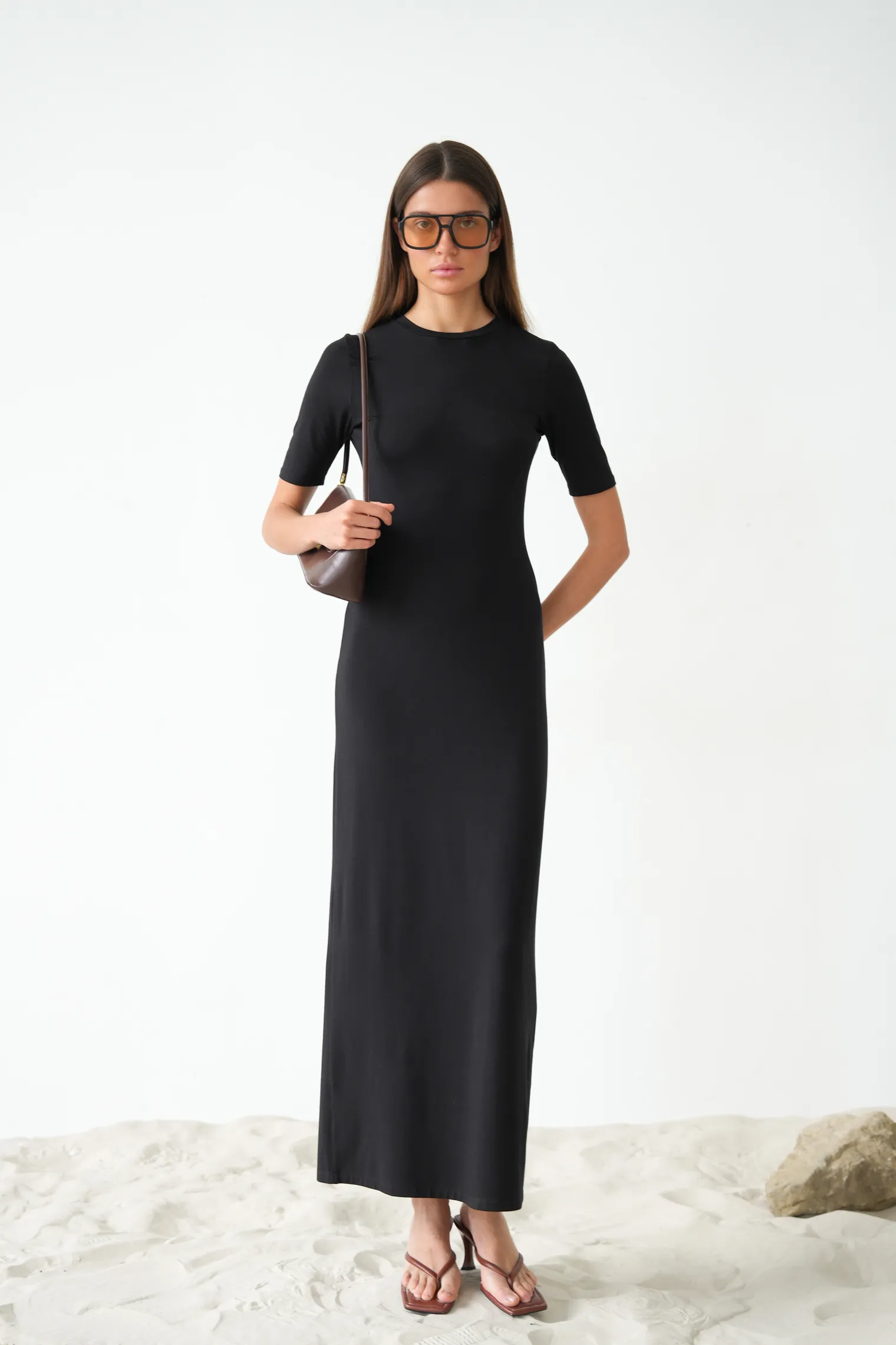 Платье из тонкого трикотажа чёрного цвета фото 1