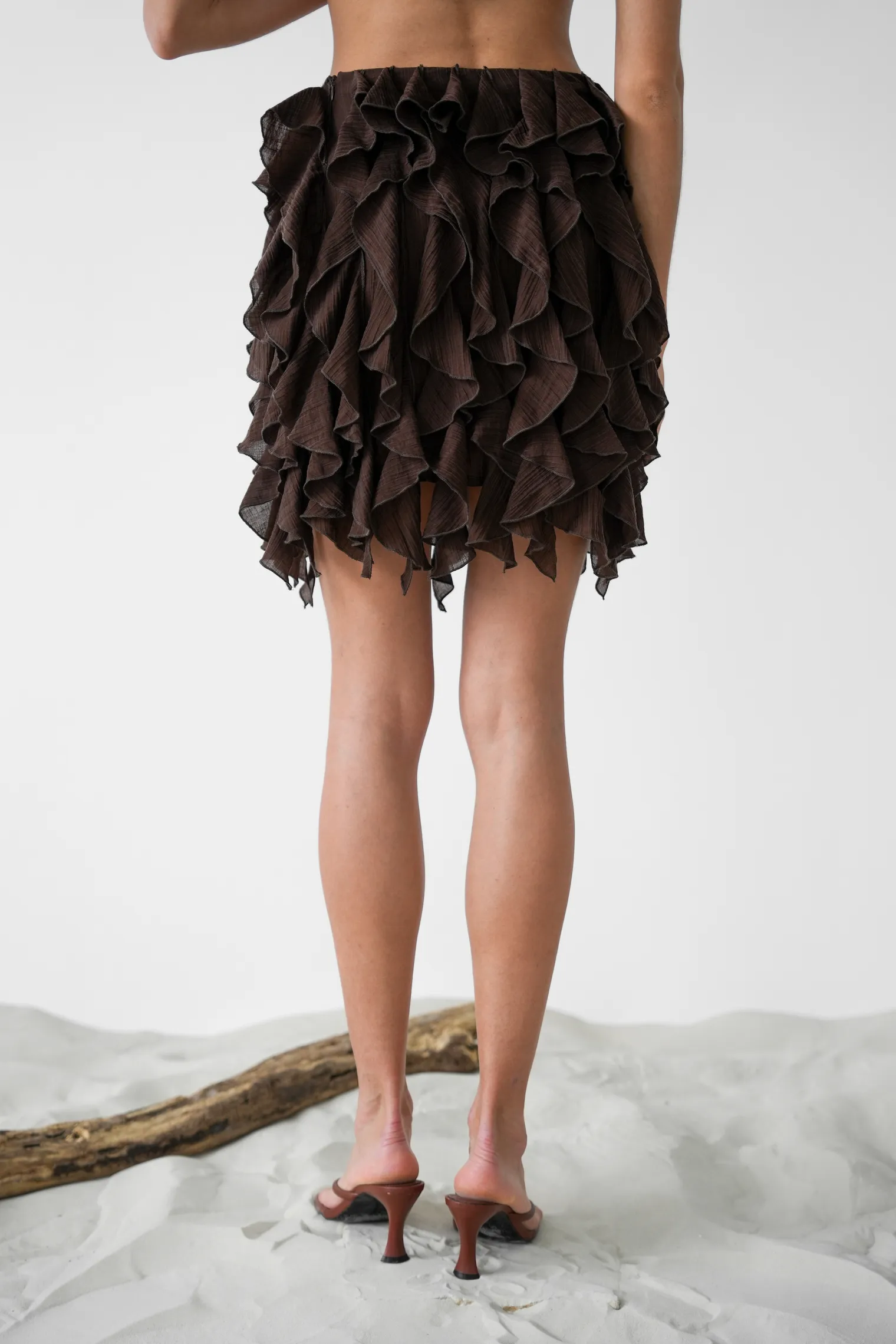 Юбка из жатой ткани цвета горький шоколад фото 4