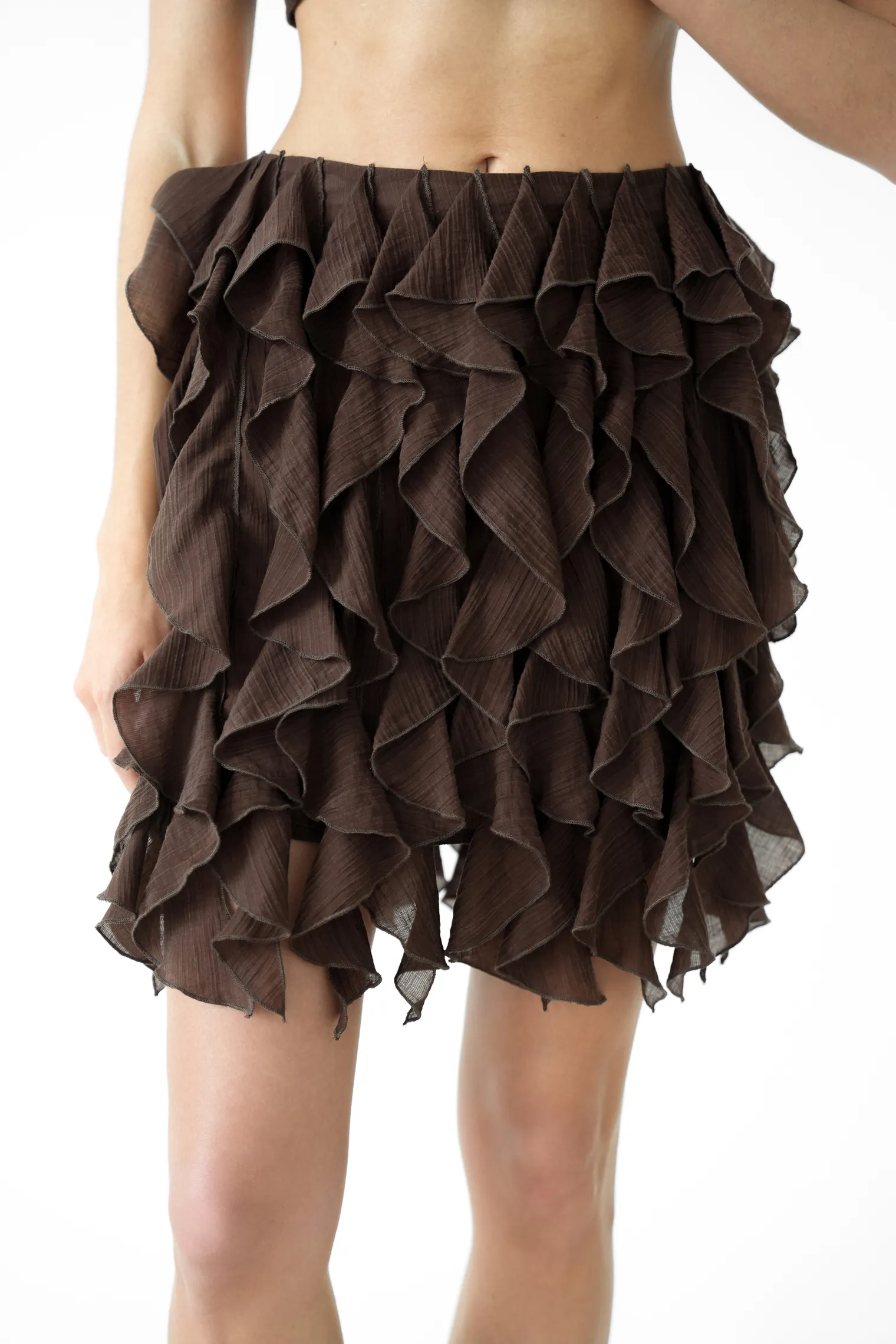 Юбка из жатой ткани цвета горький шоколад фото 2