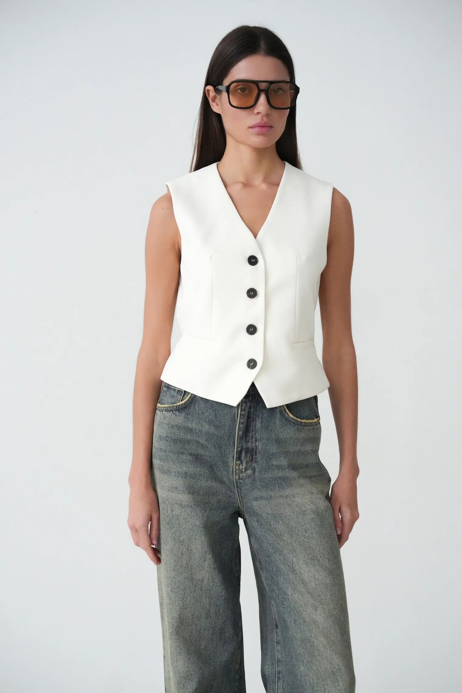 Джинсы свободного кроя в винтажном стиле голубого цвета фото 6