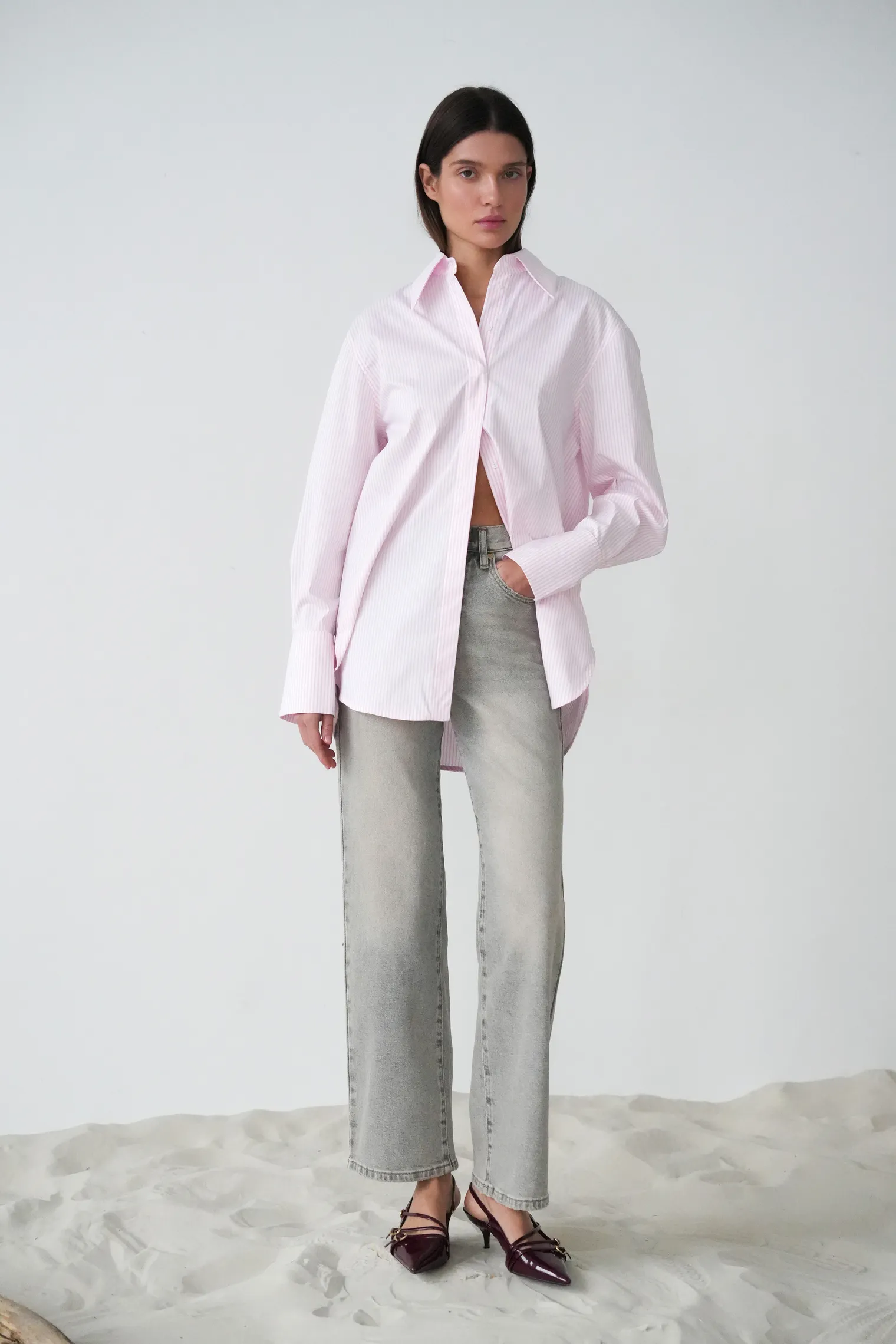 Джинсы прямого кроя в винтажном стиле серого цвета фото 6