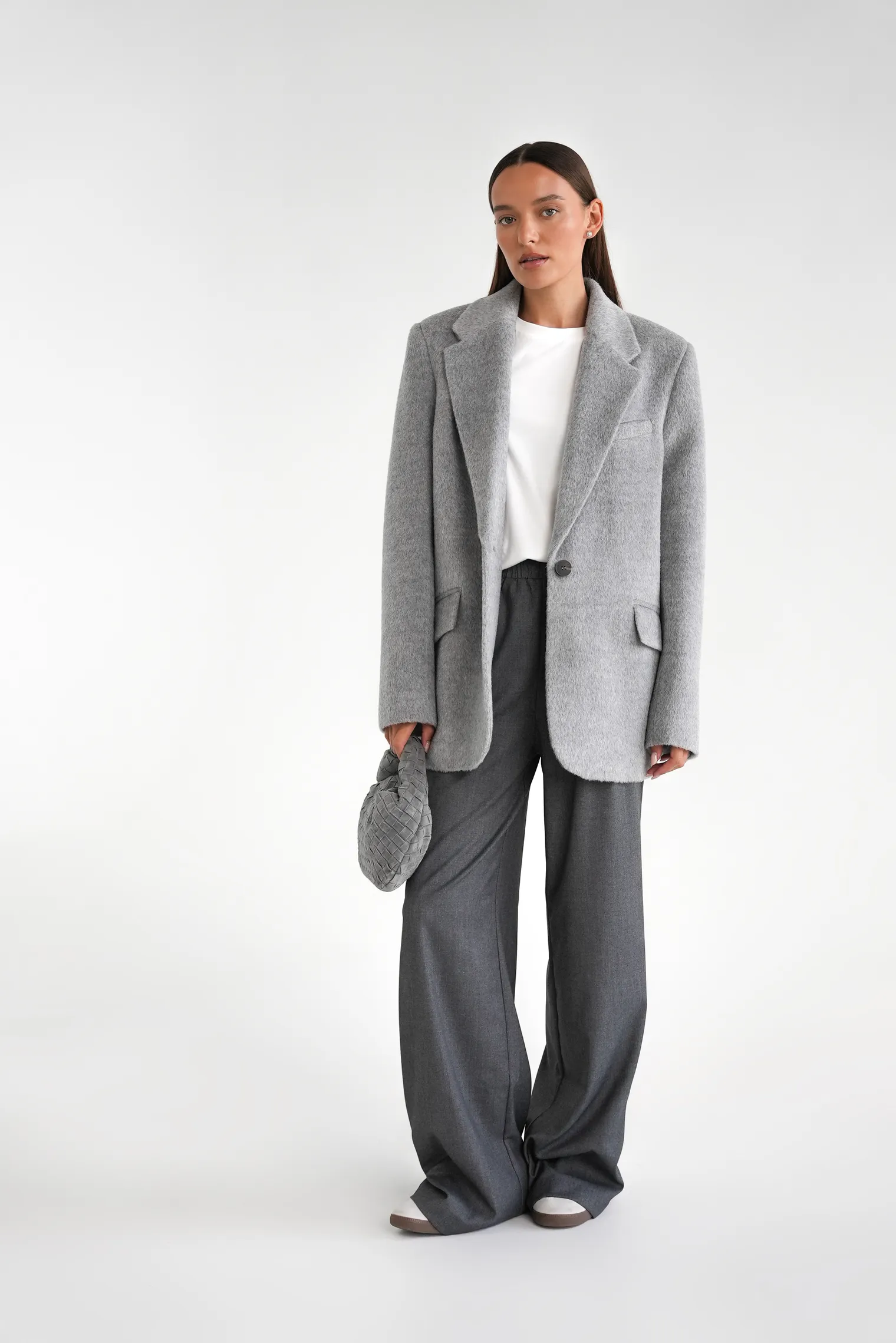 Однобортное пальто-жакет из шерсти пепельного цвета фото 8