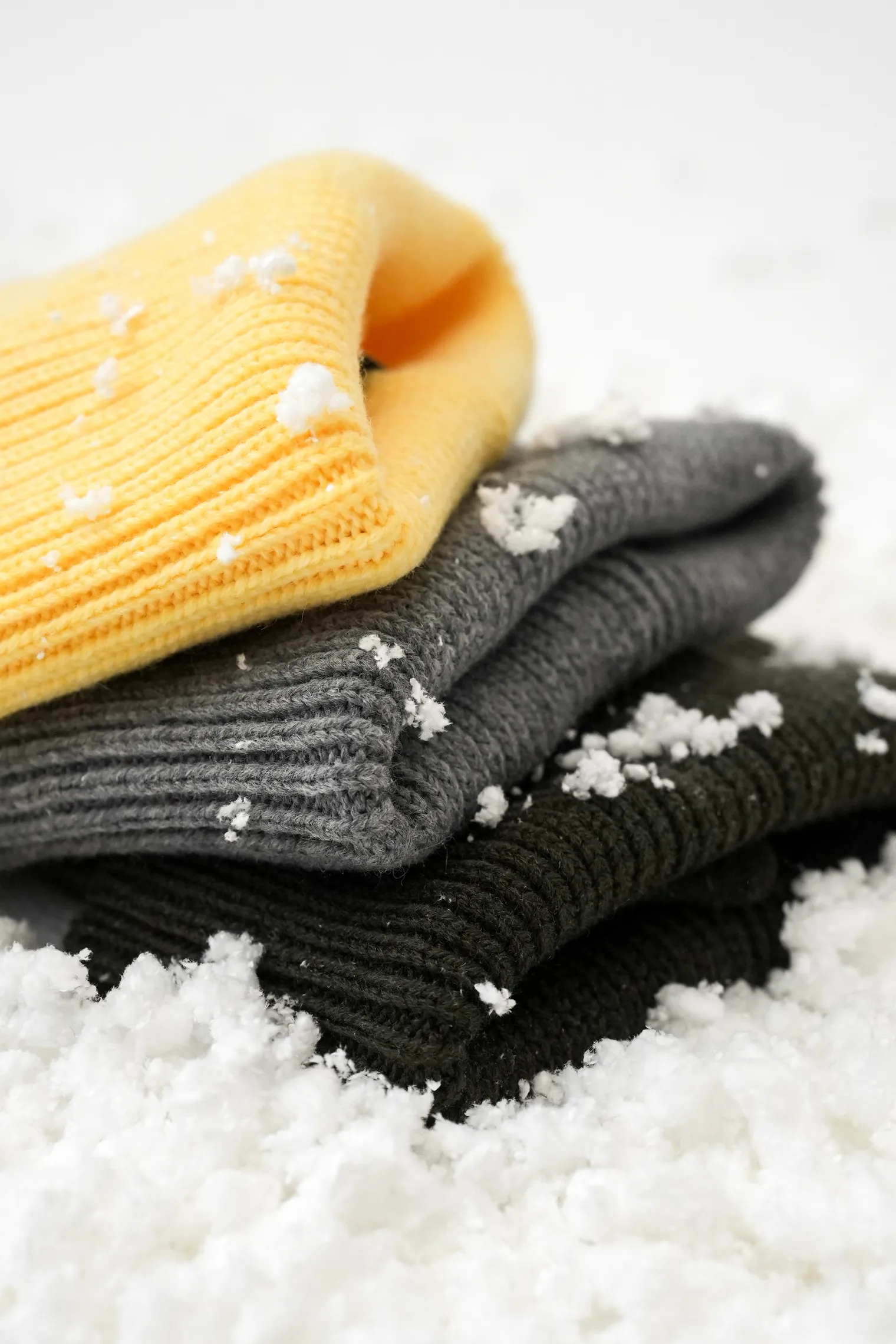 Шапка из шерсти мериноса сливочного цвета фото 5