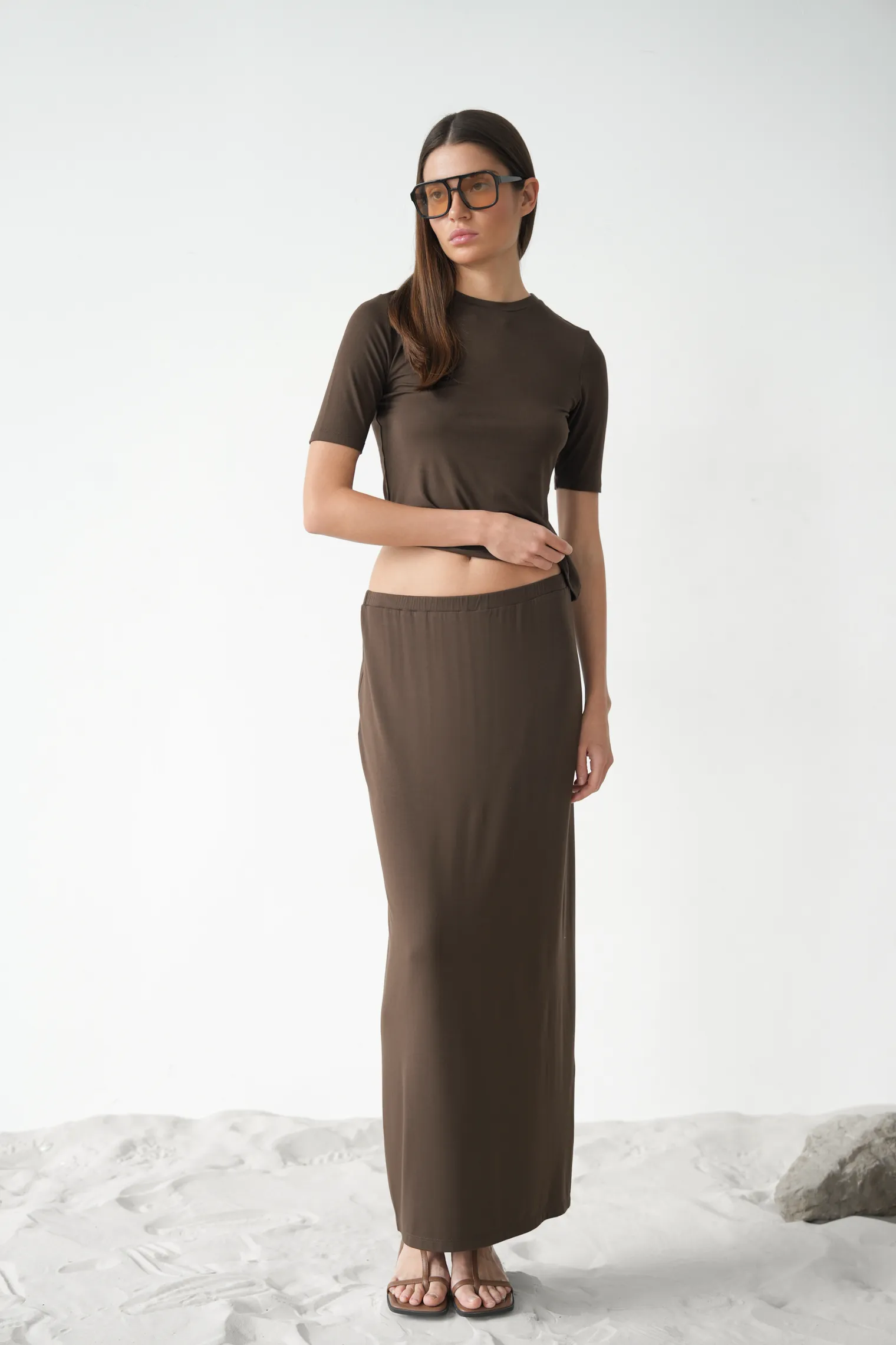 Майка из тонкого трикотажа шоколадного цвета фото 3