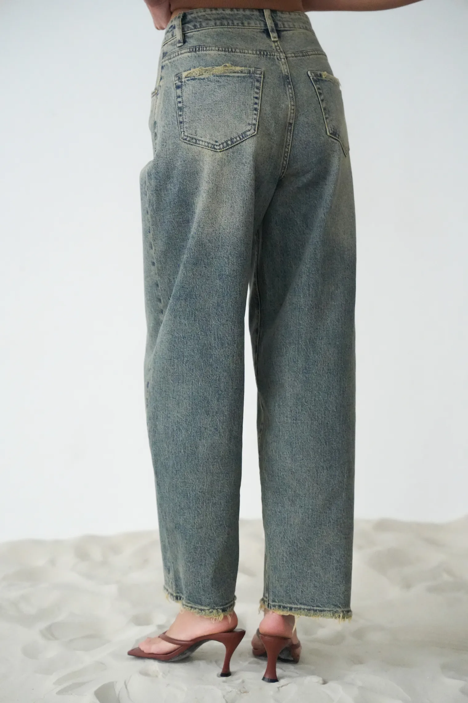 Джинсы свободного кроя в винтажном стиле синего цвета фото 4