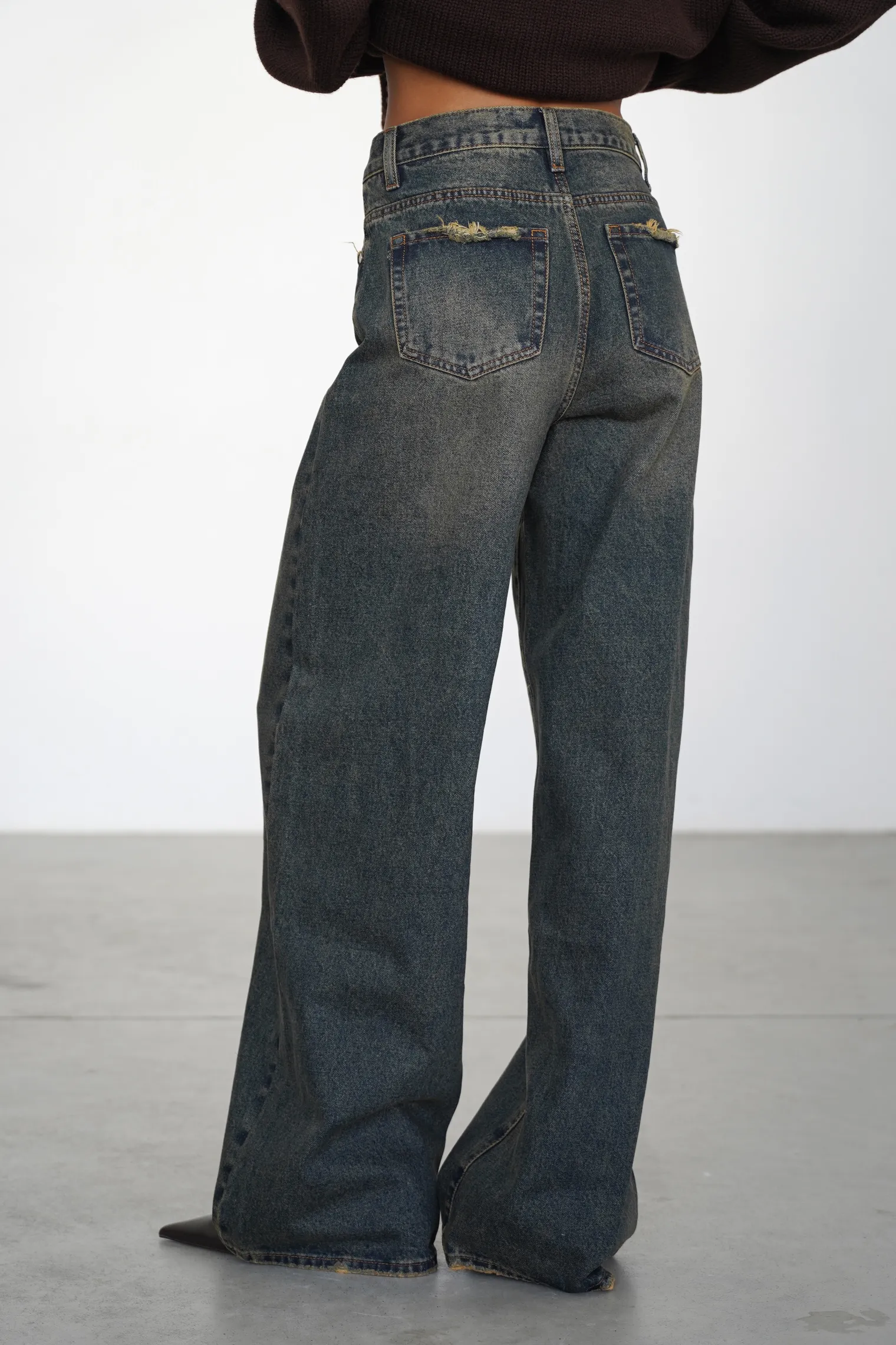 Джинсы свободного кроя в винтажном стиле синего цвета фото 4