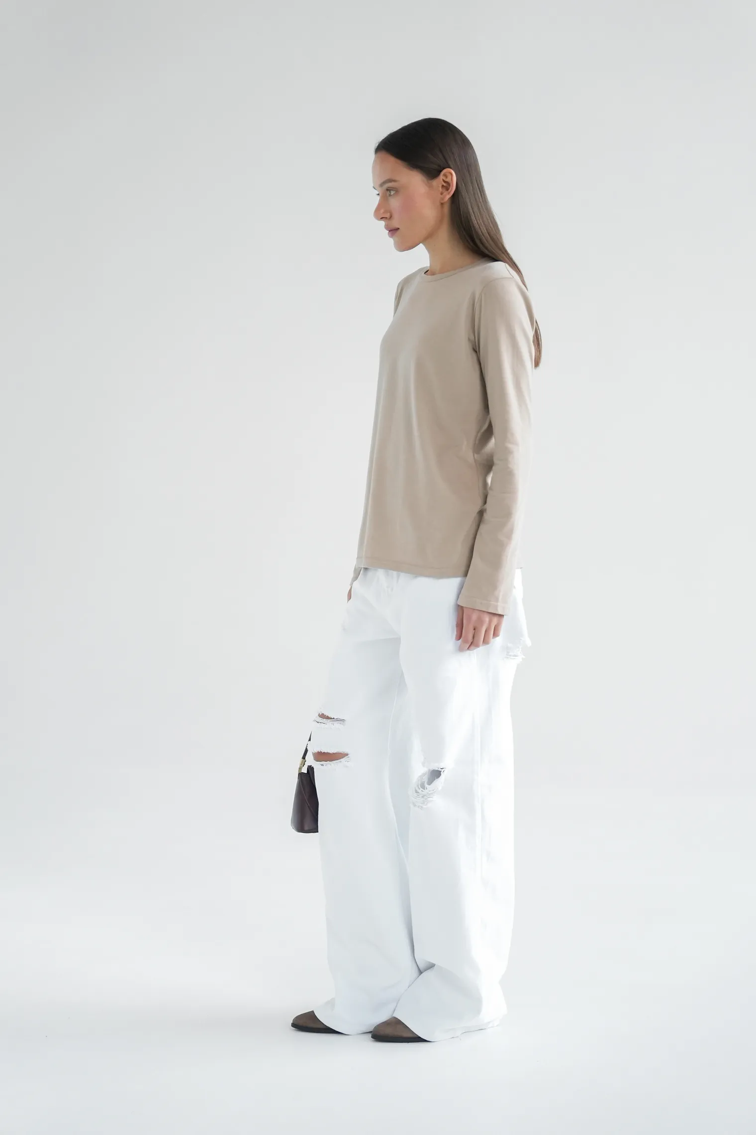 Лонгслив базовый цвета латте фото 5