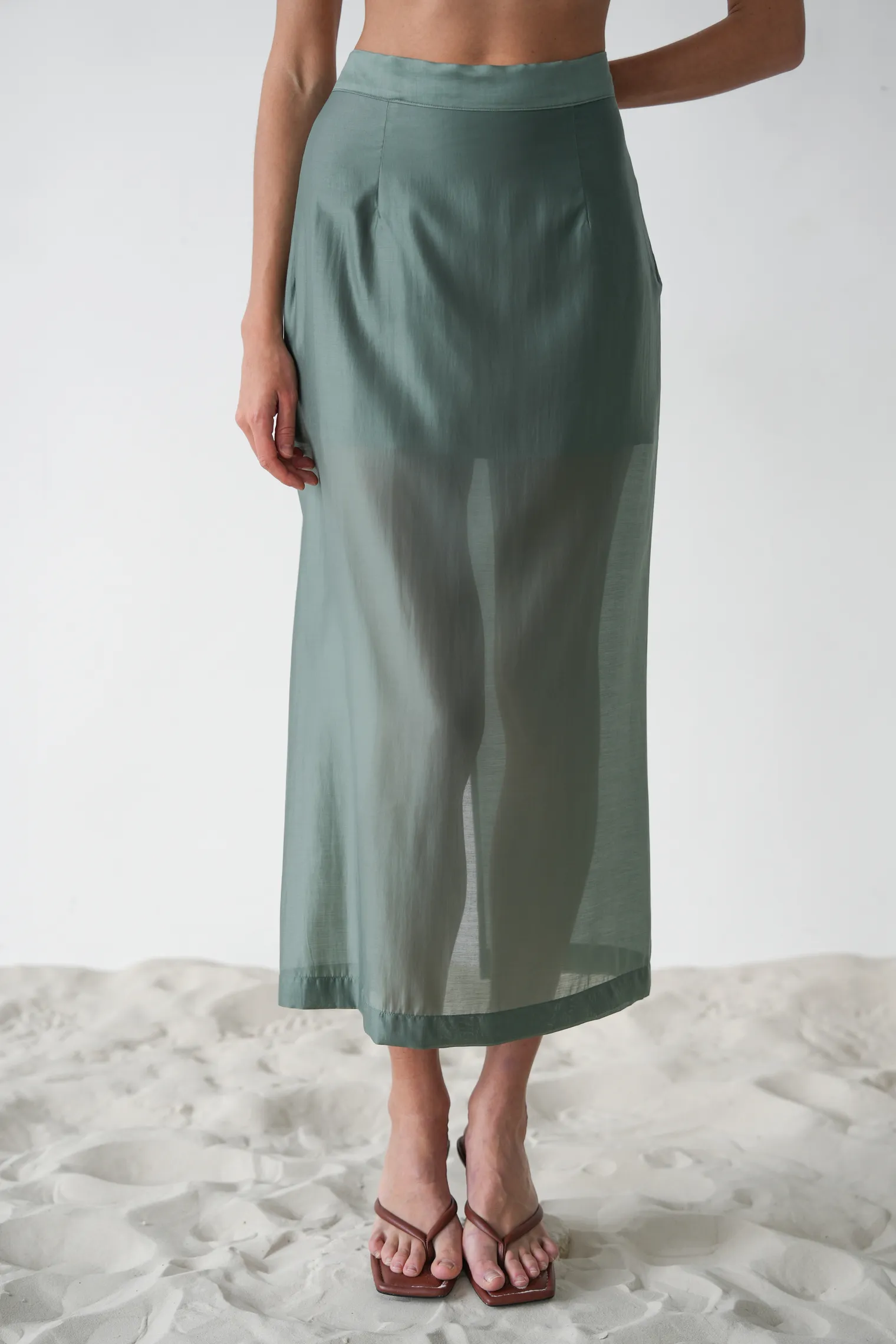 Юбка миди из прозрачной ткани в цвете голубая ель фото 7