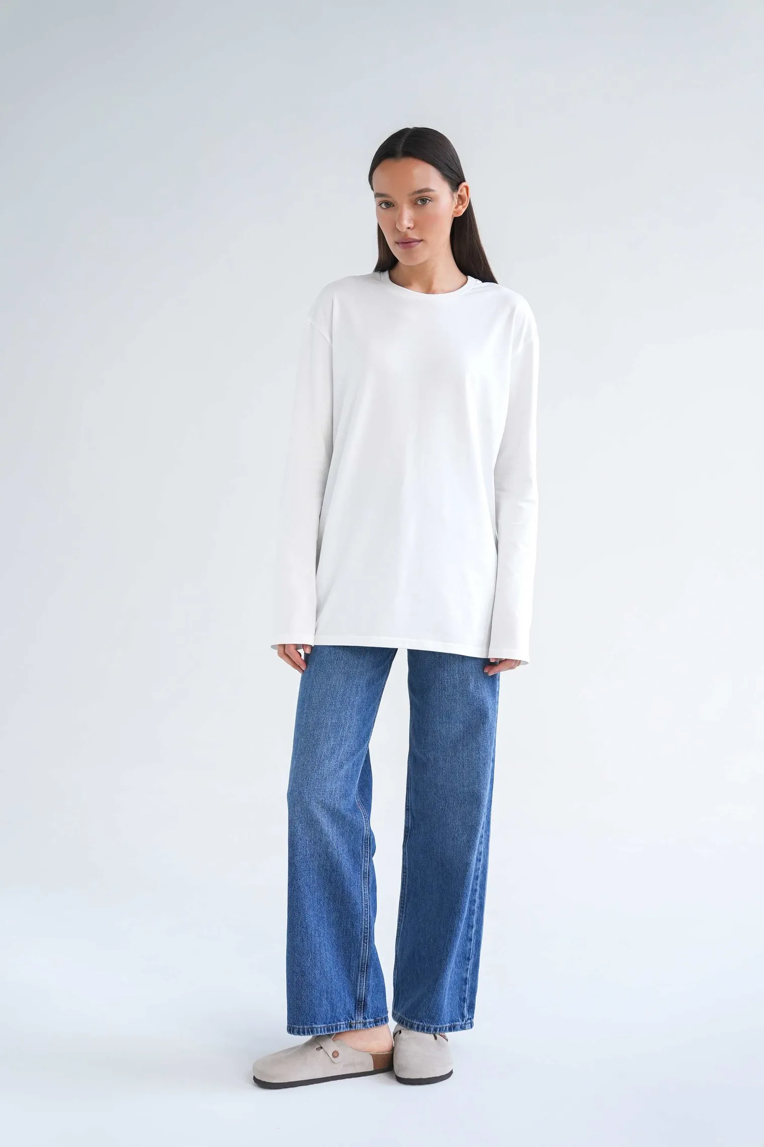 Джинсы широкого кроя с завышенной талией цвета синяя варка фото 5