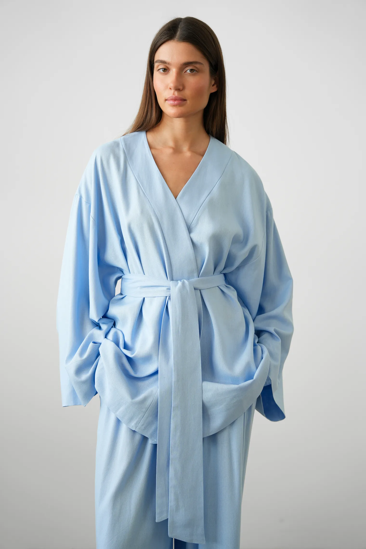 Кимоно с поясом голубого цвета фото 8