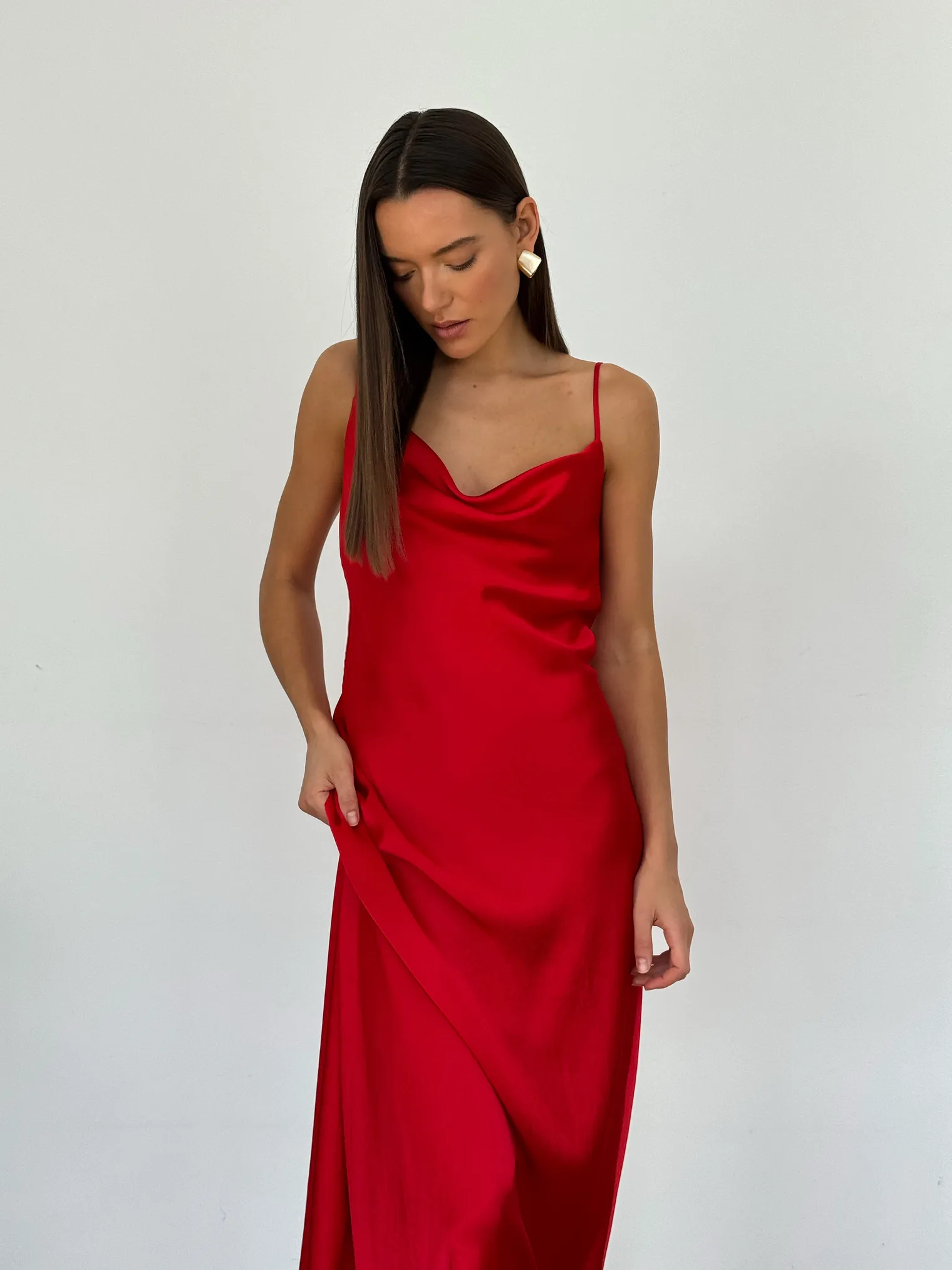 Платье-комбинация из струящейся ткани красного цвета фото 4