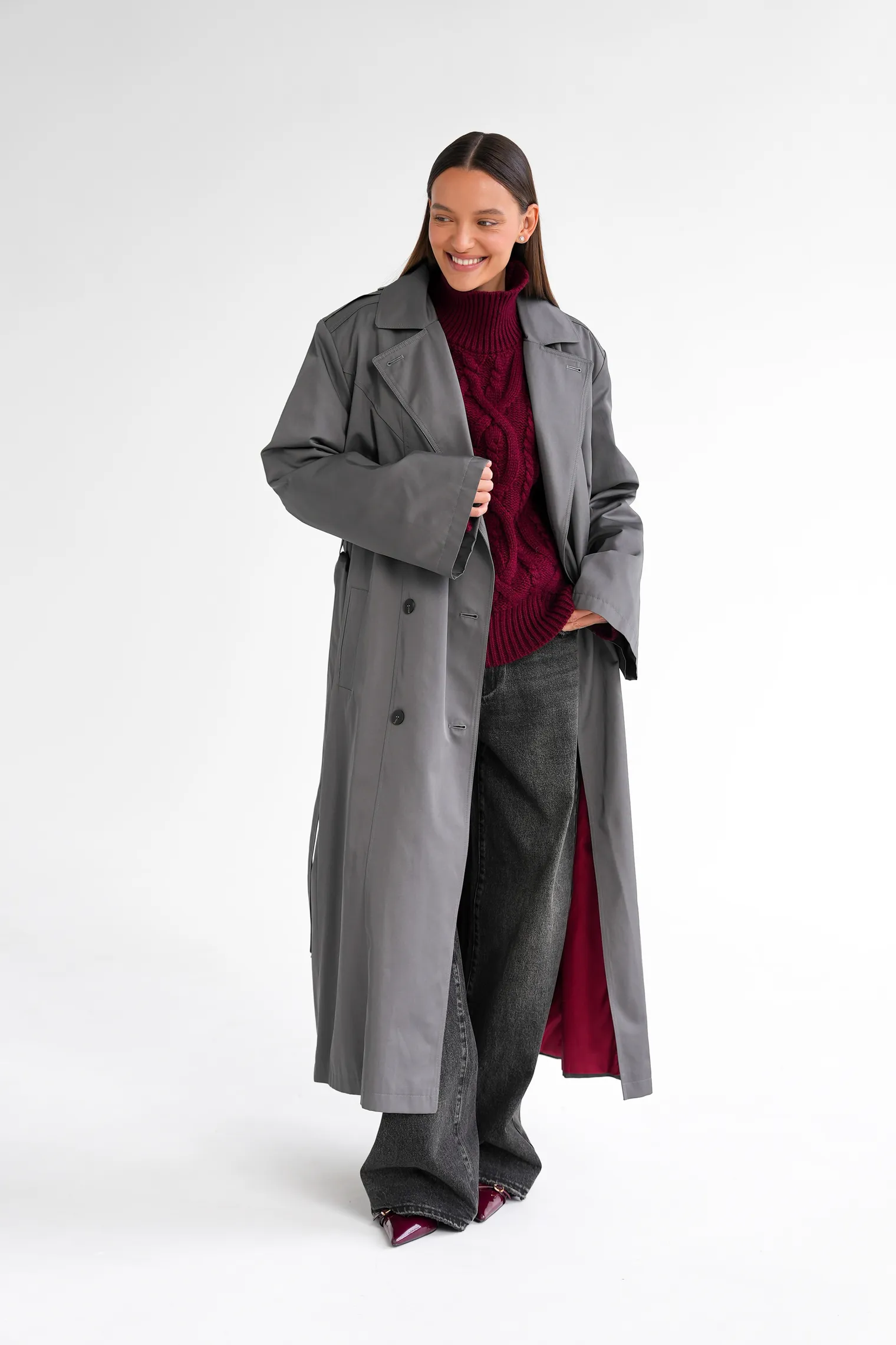 Тренч двубортный с поясом графитового цвета фото 7