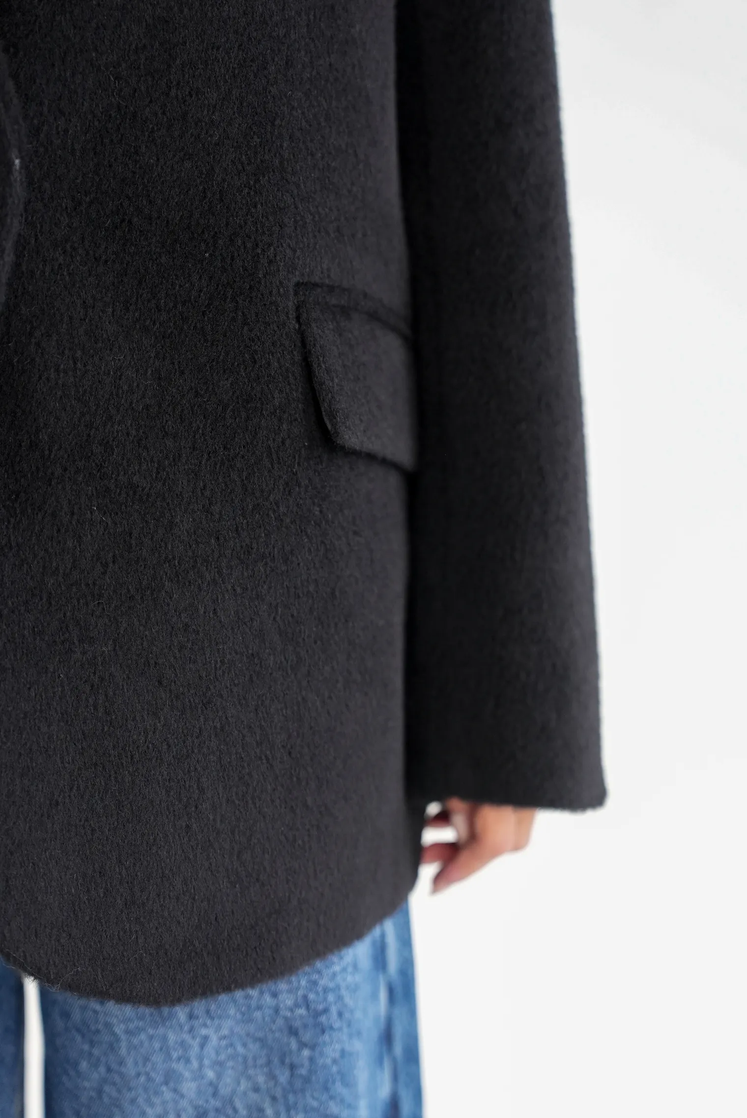 Однобортное пальто-жакет из шерсти чёрного цвета фото 7