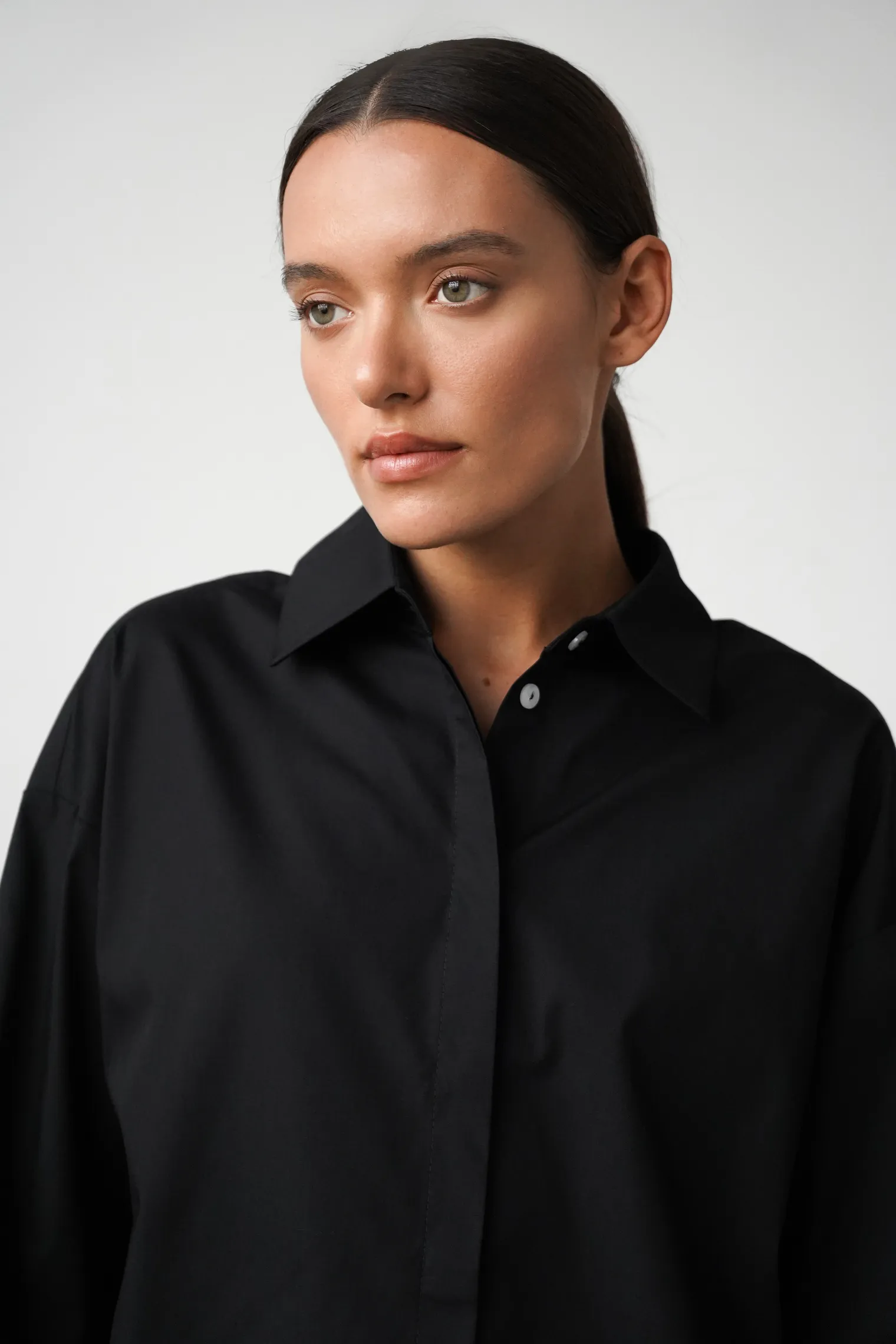 Рубашка свободного кроя чёрного цвета фото 2