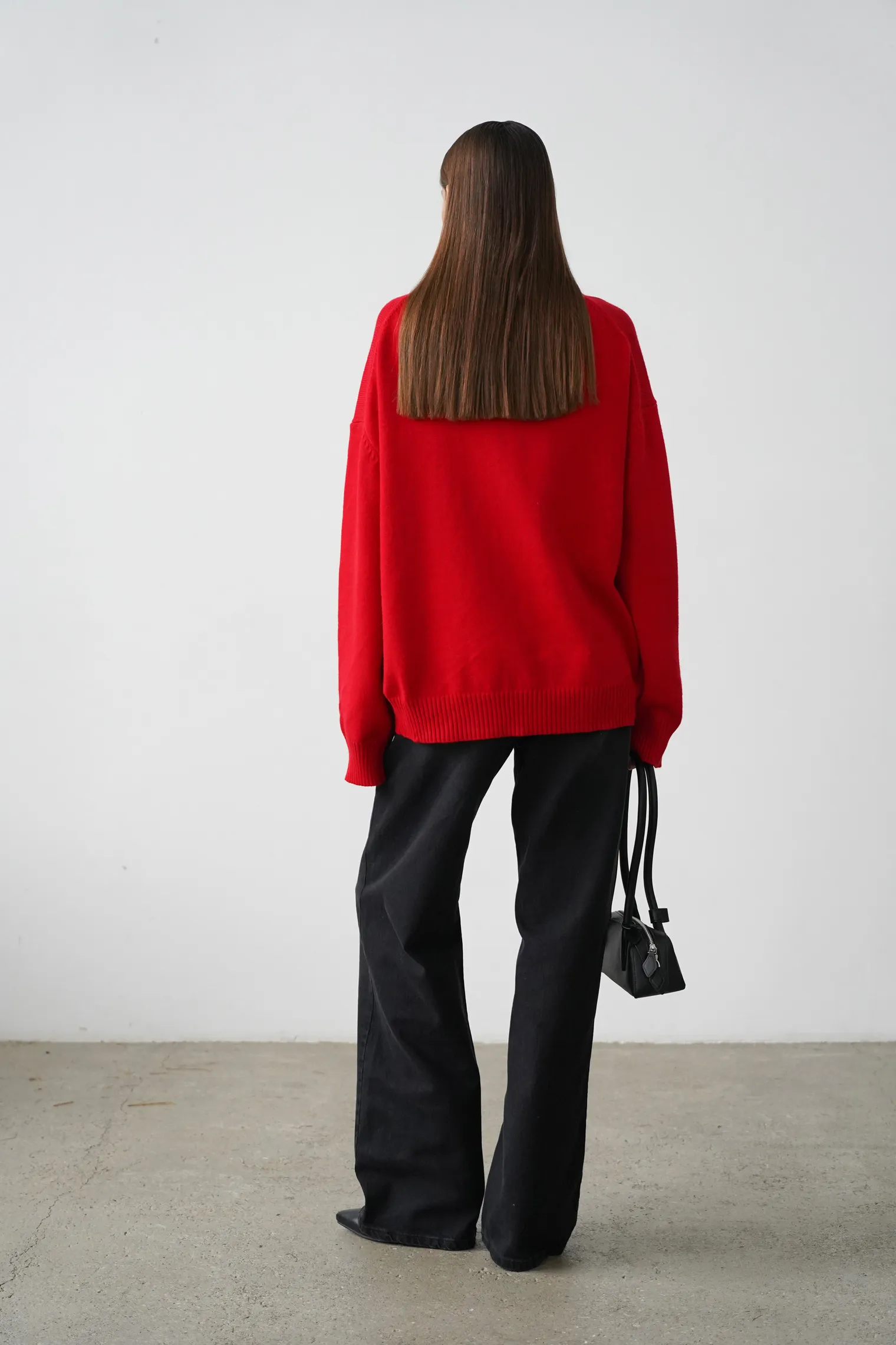 Джинсы широкого кроя с завышенной талией цвета чёрная варка фото 7